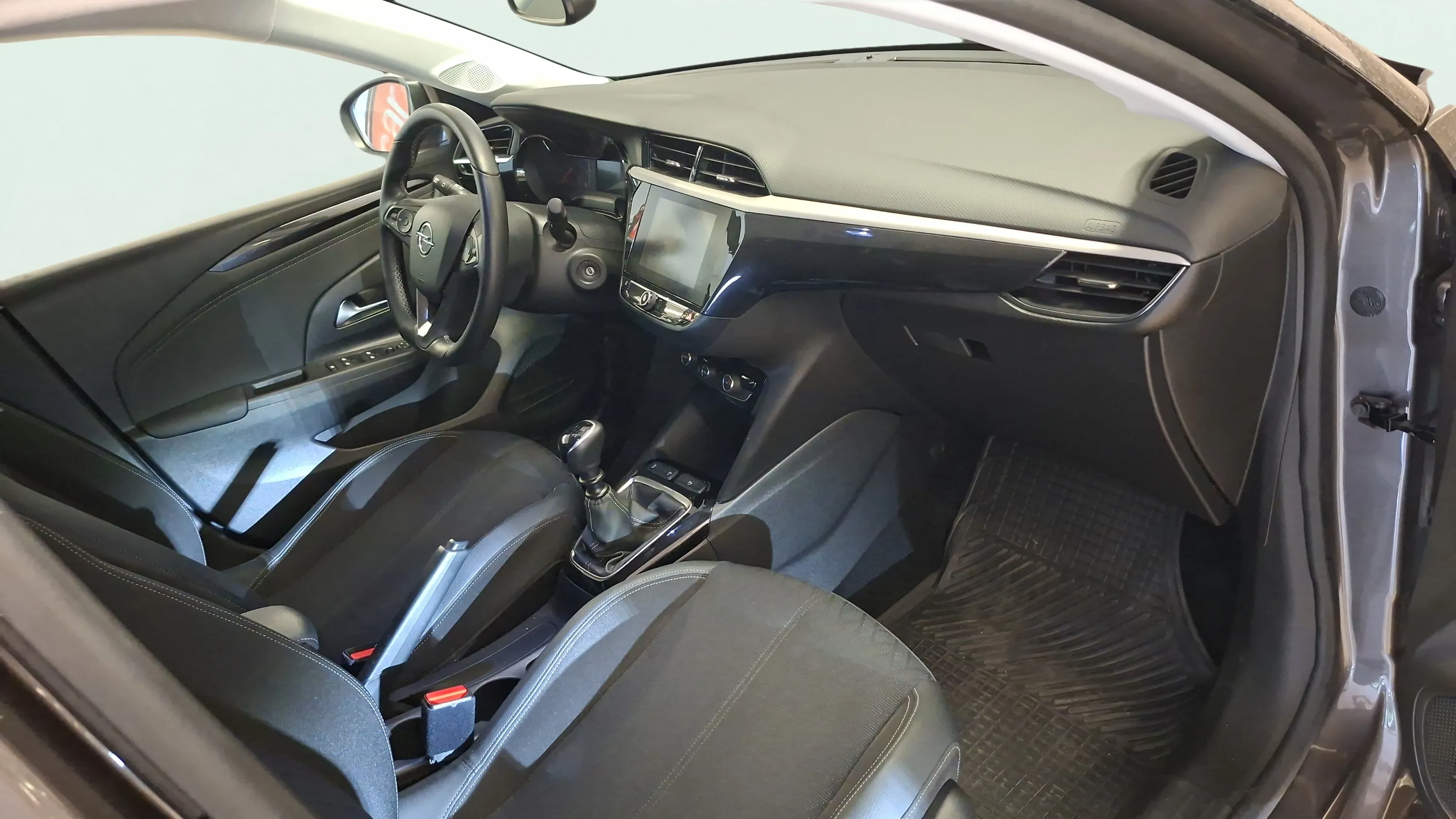 Opel Corsa 1.2T XHL Elegance - foto 15