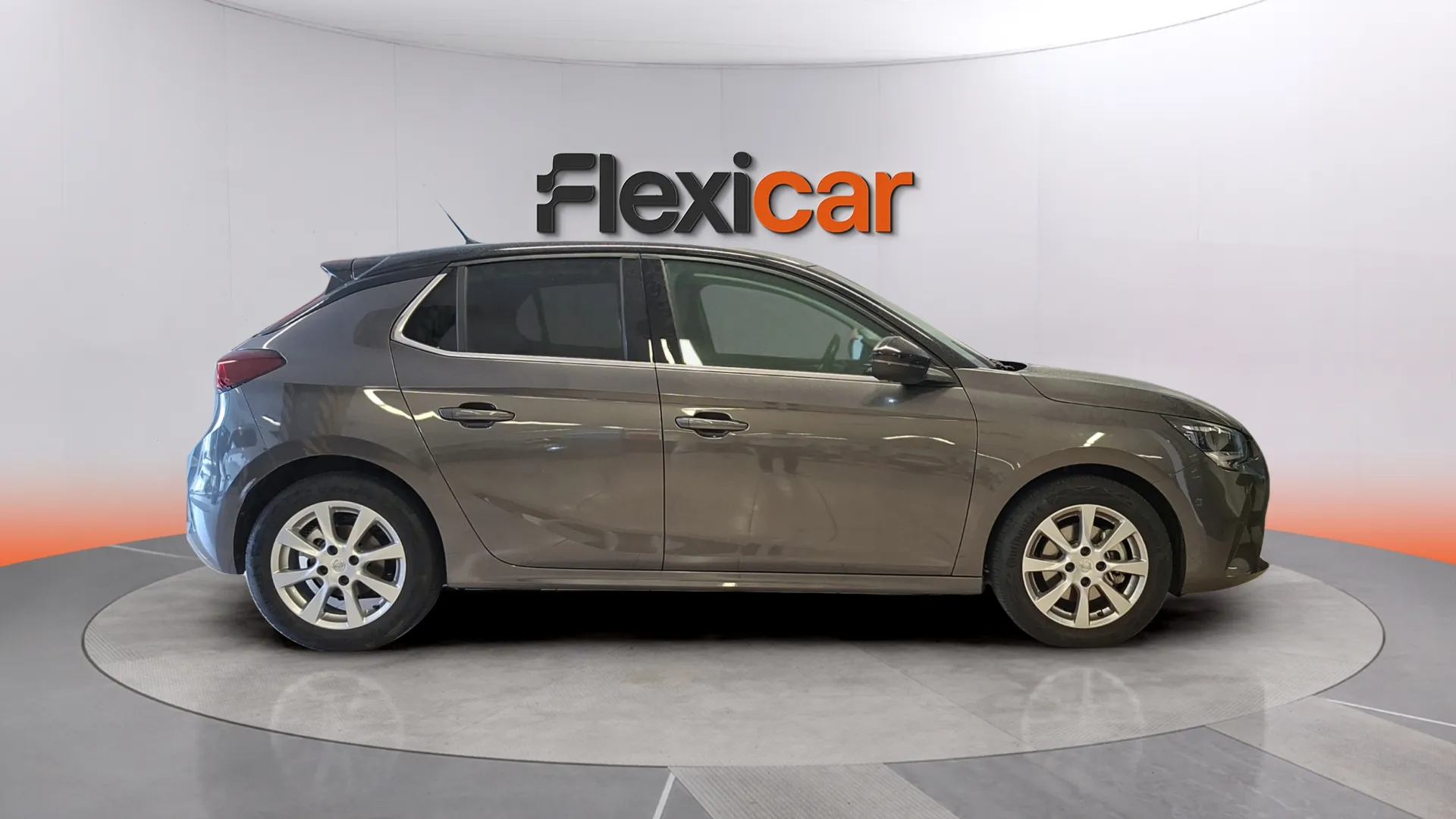 Opel Corsa 1.2T XHL Elegance - foto 3