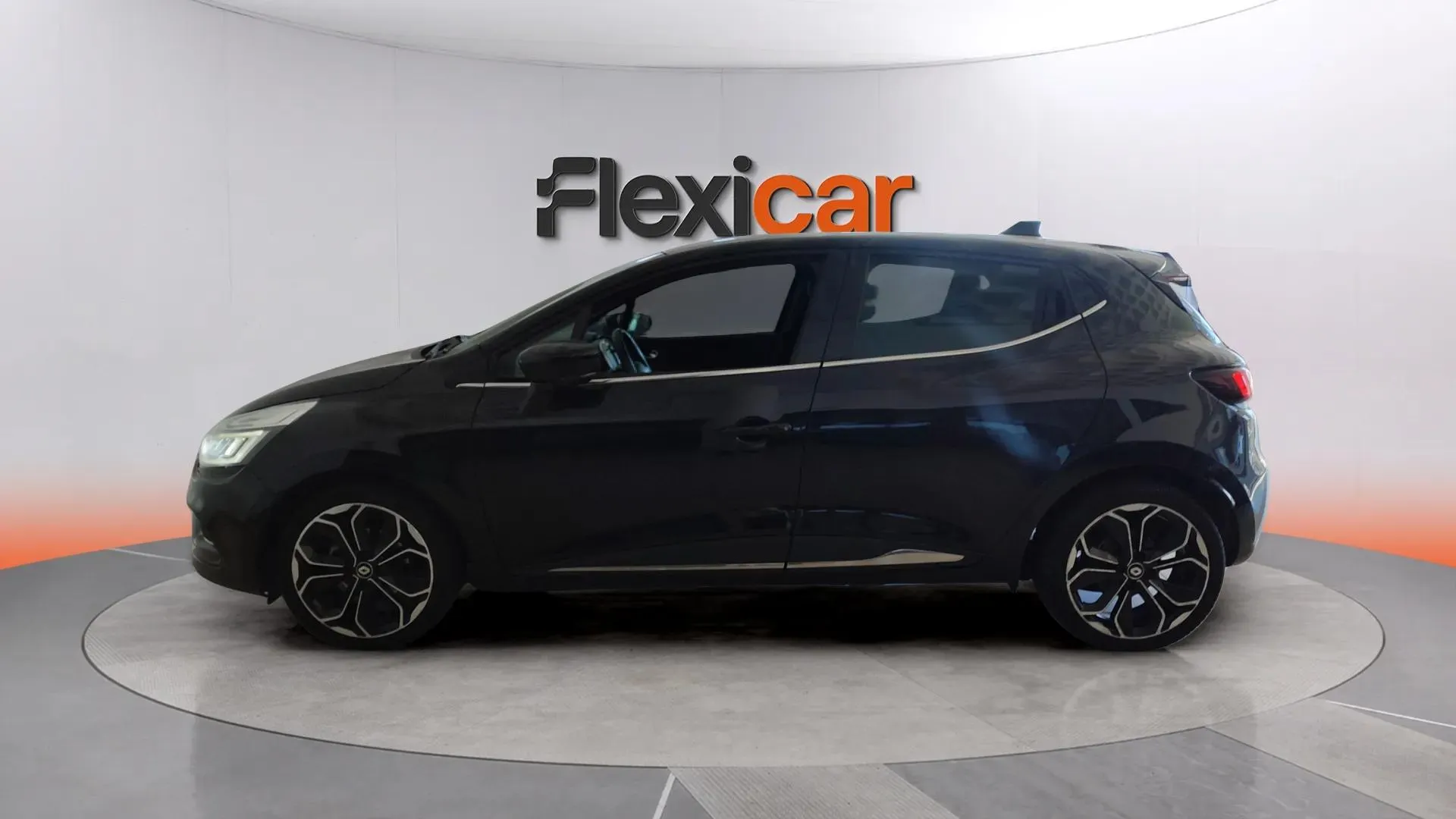 Renault Clio Zen TCe -18 - foto 4