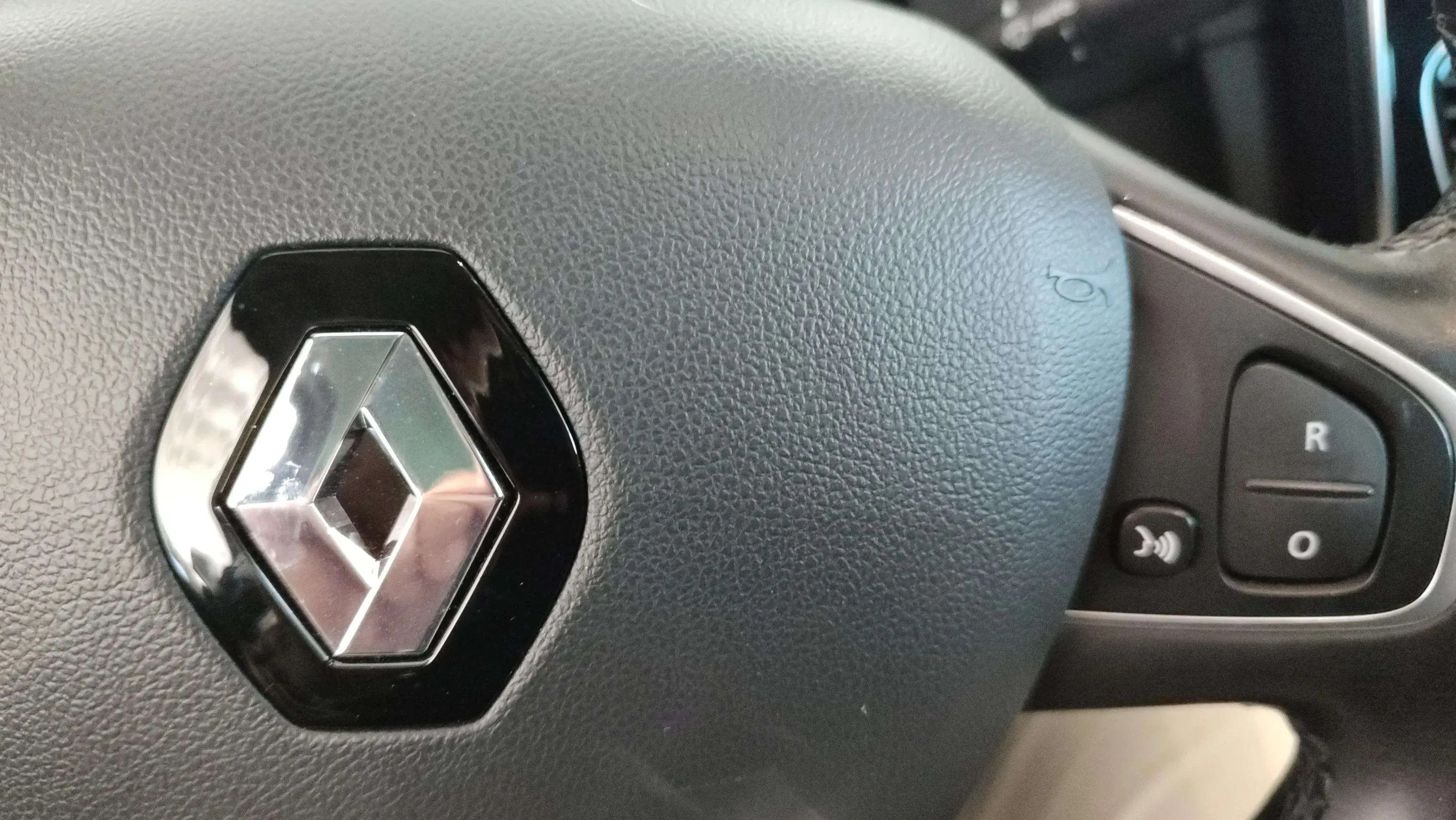 Renault Clio Zen TCe -18 - foto 14