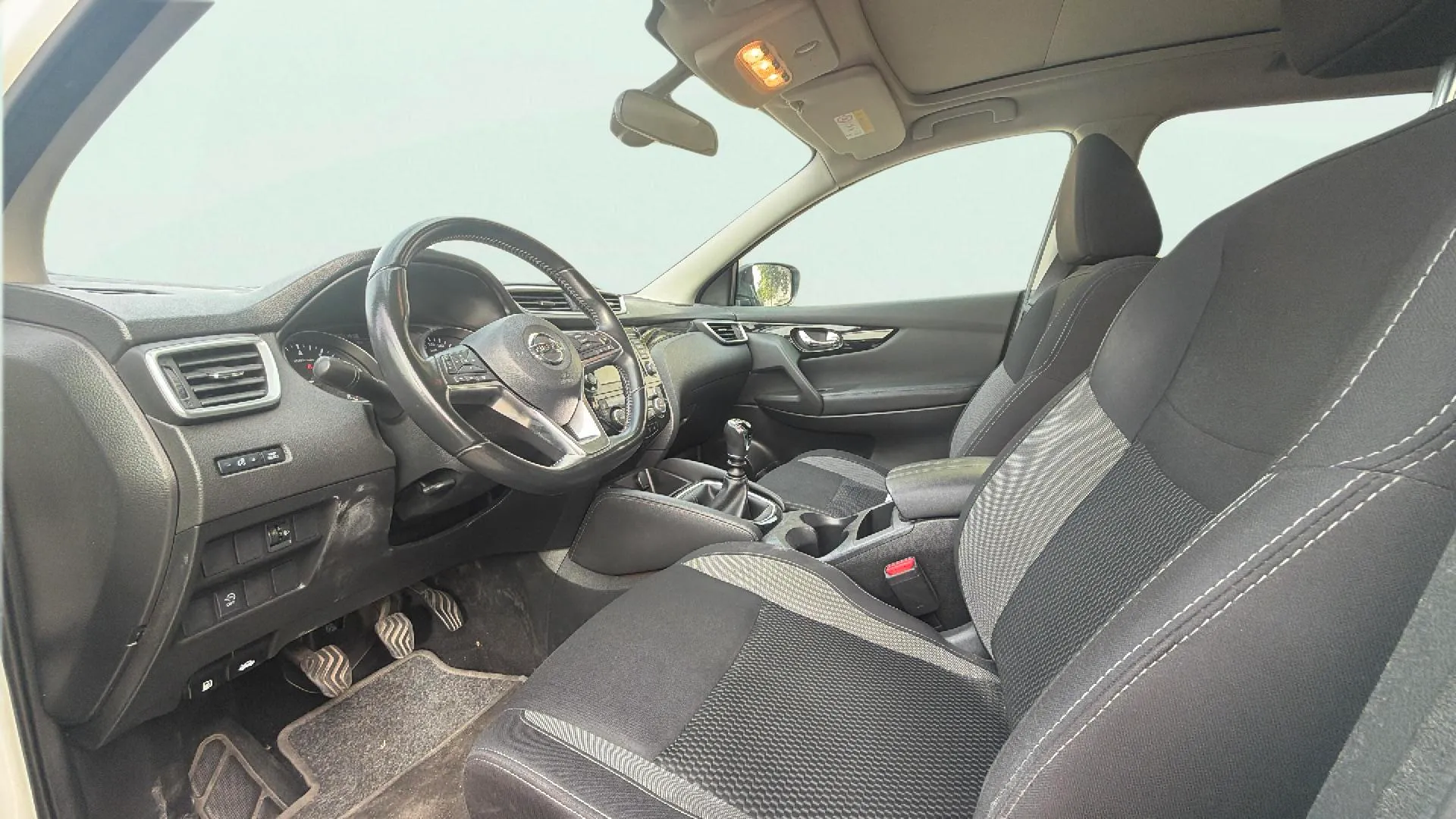 Nissan Qashqai DIG-T E6D N-Connecta - foto 10