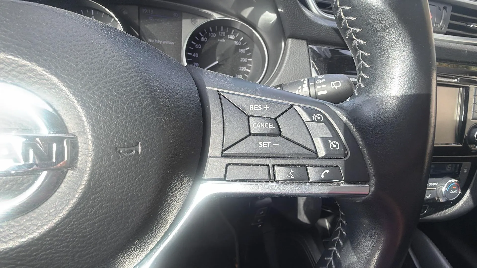 Nissan Qashqai DIG-T E6D N-Connecta - foto 20
