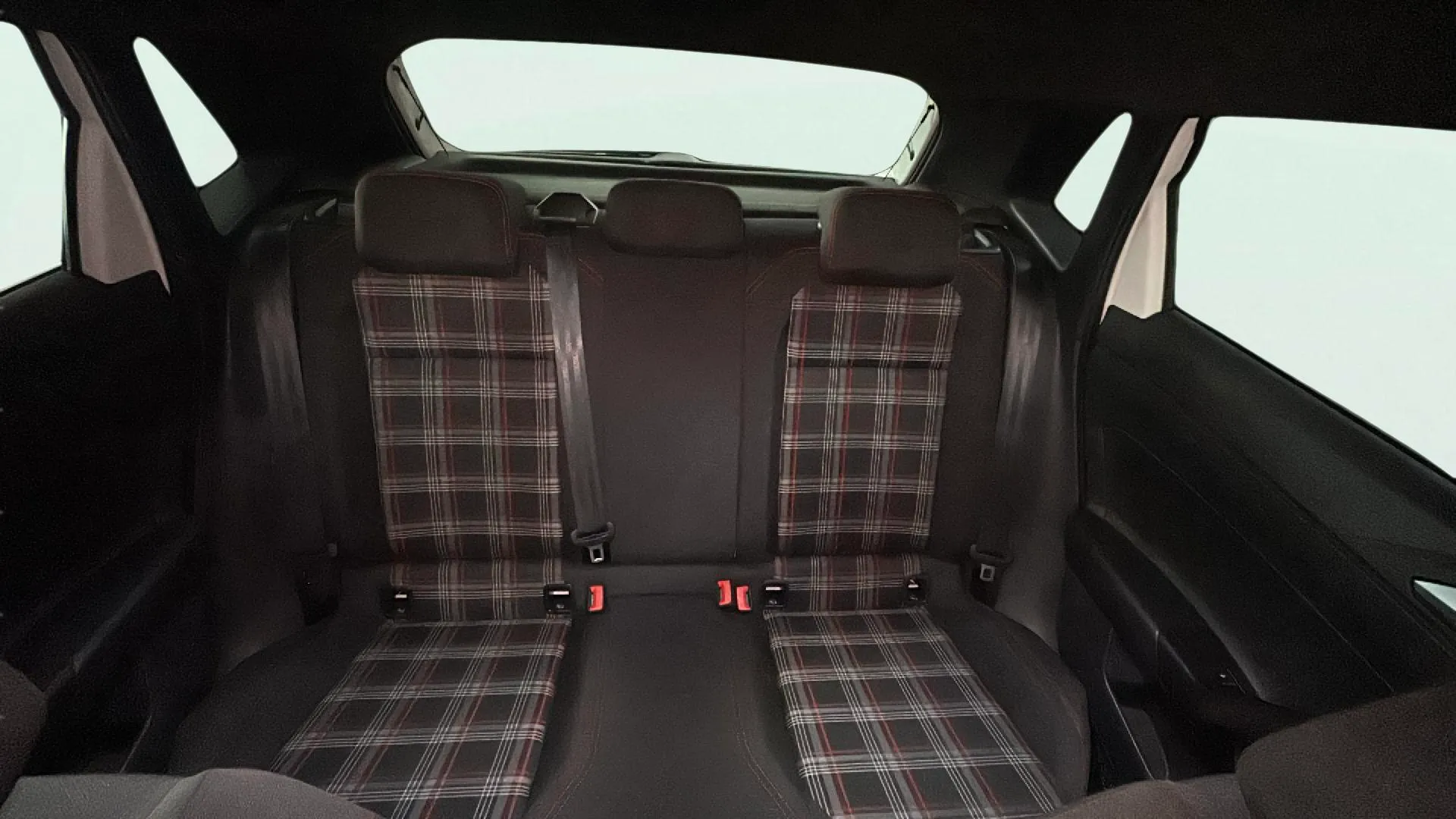 Volkswagen Polo GTI 2.0 TSI DSG - foto 15