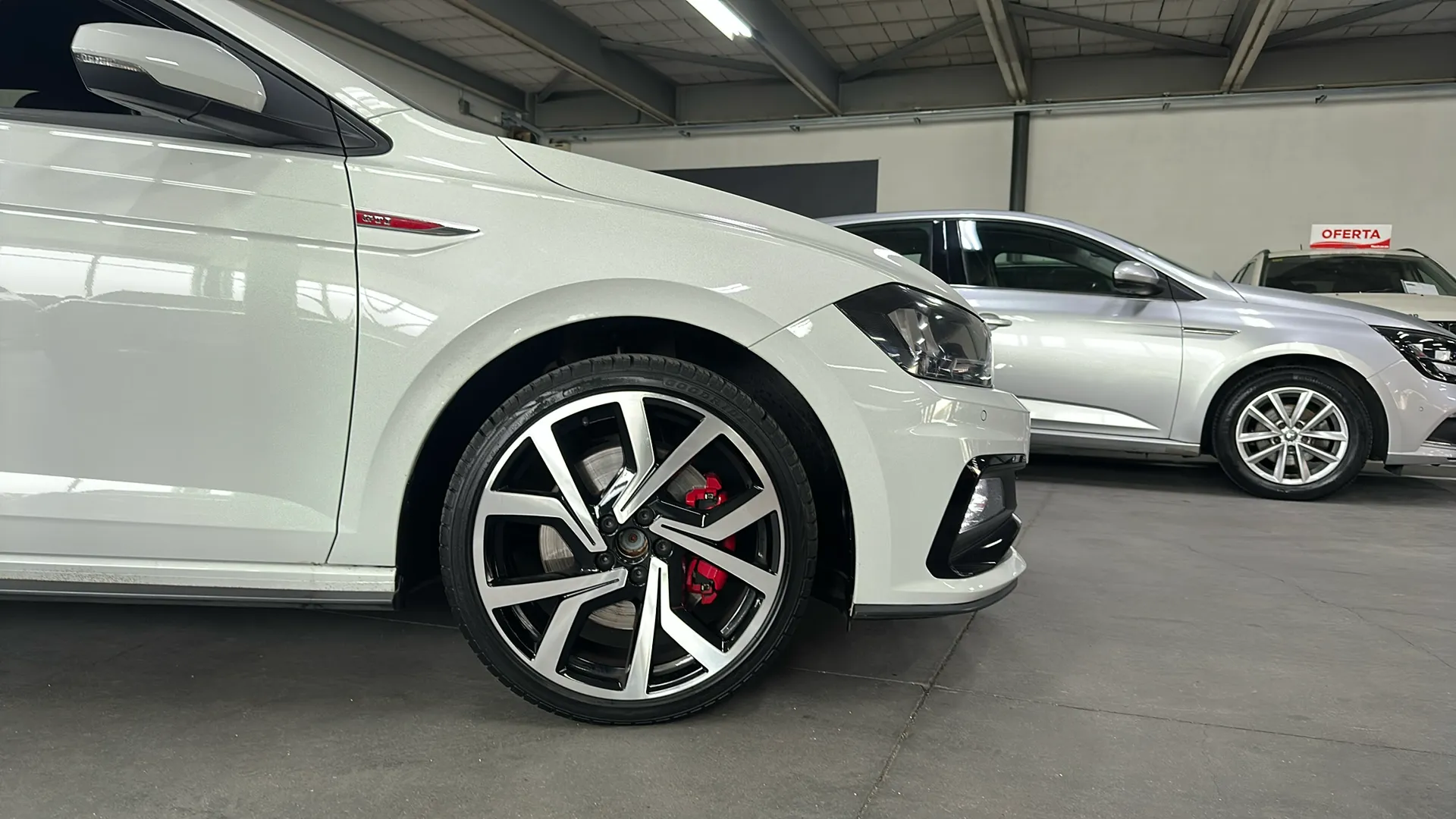 Volkswagen Polo GTI 2.0 TSI DSG - foto 20
