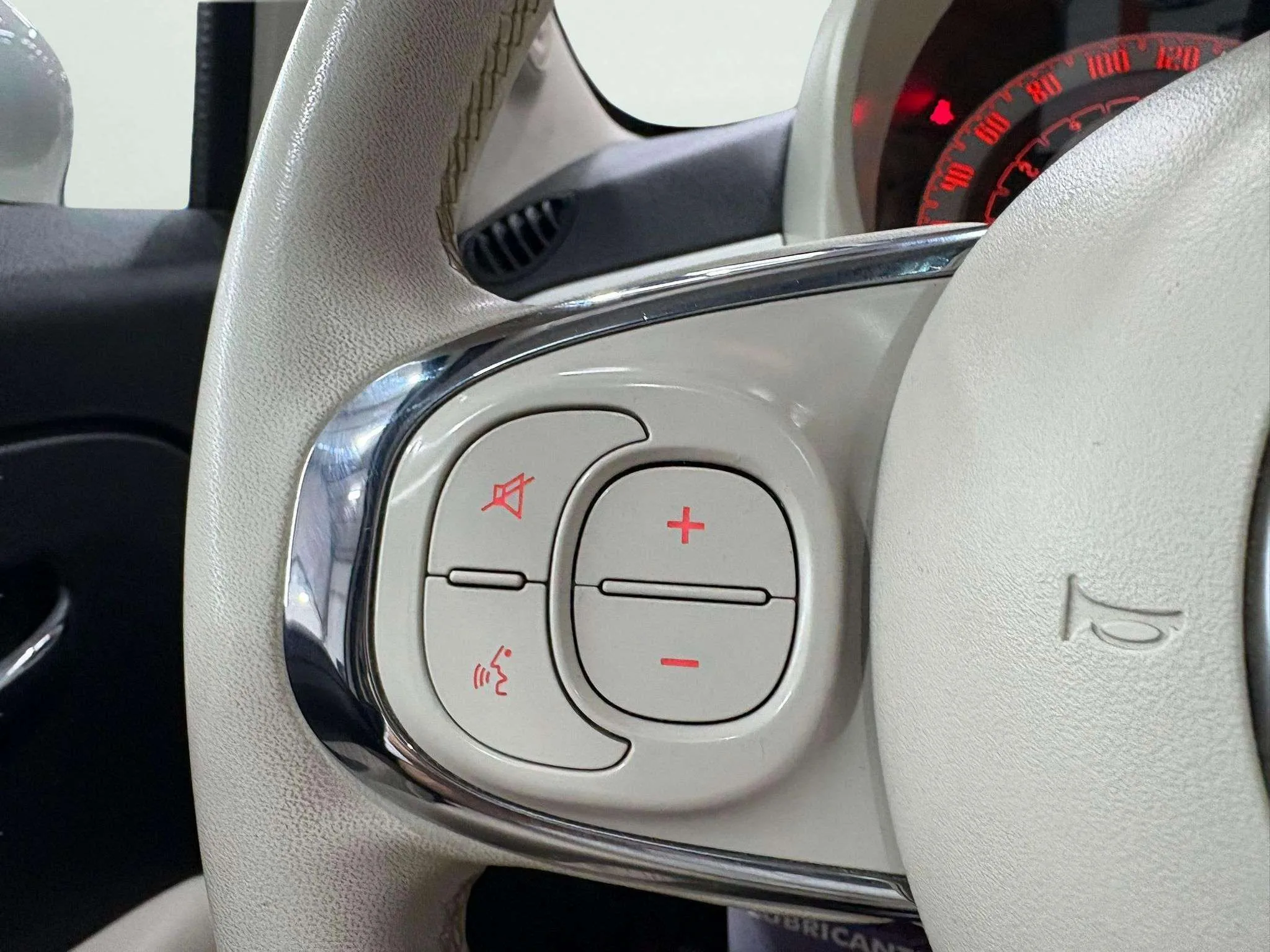 Fiat 500 Connect 1.0 Hybrid - foto 9