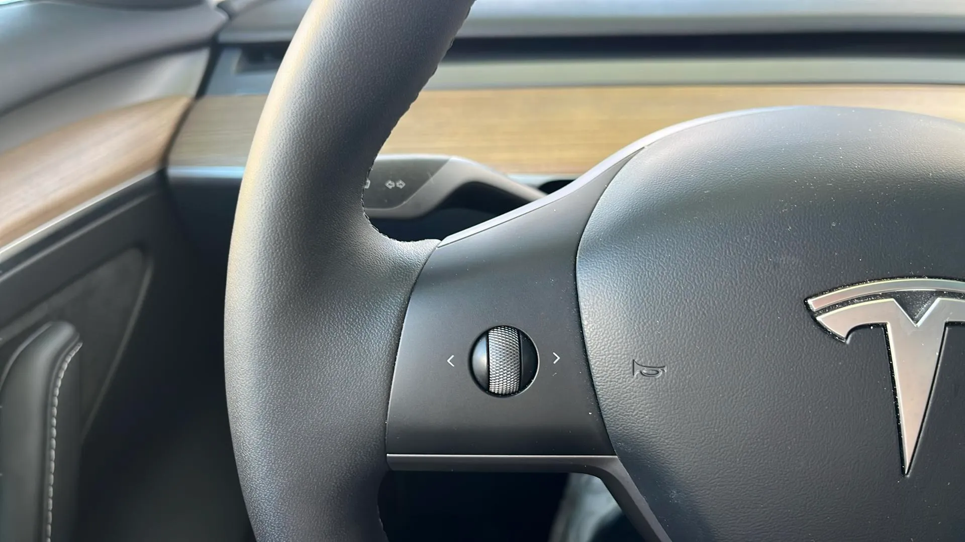 Tesla Model 3 Gran Autonomía RWD - foto 8