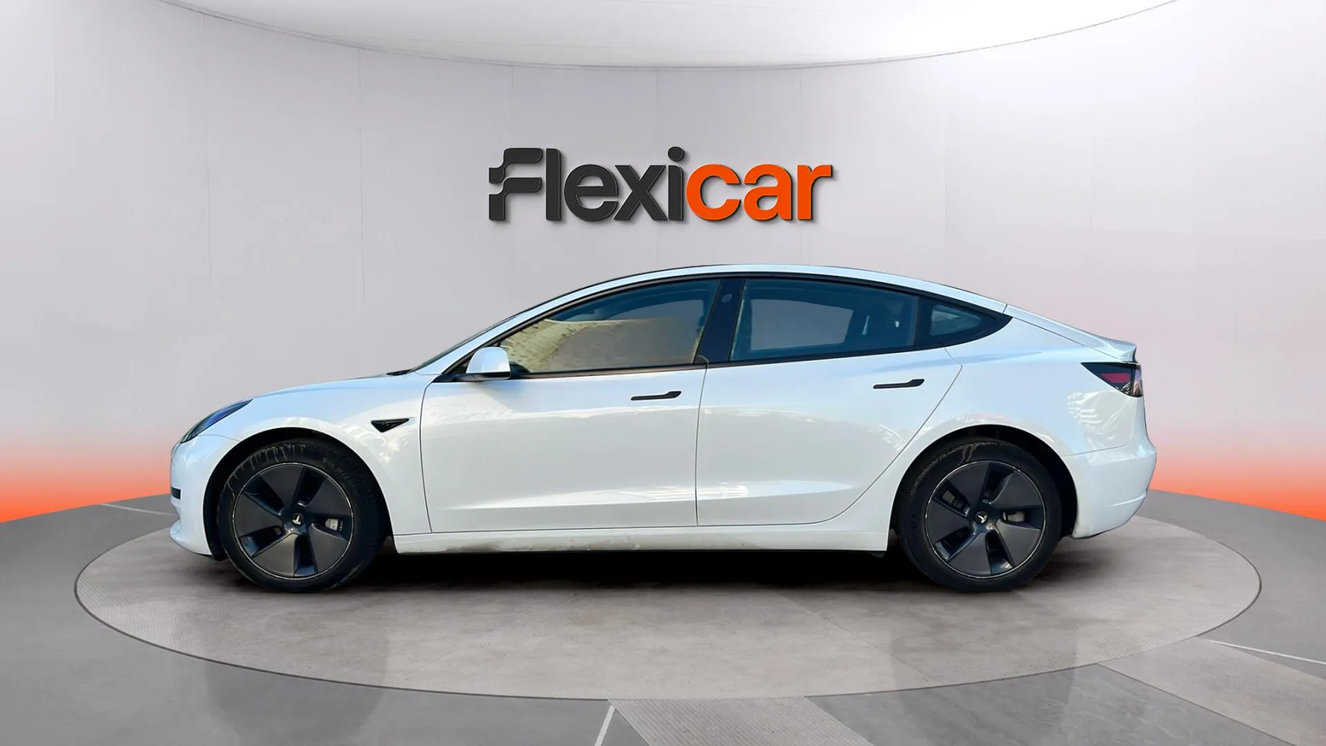 Tesla Model 3 Gran Autonomía RWD - foto 4