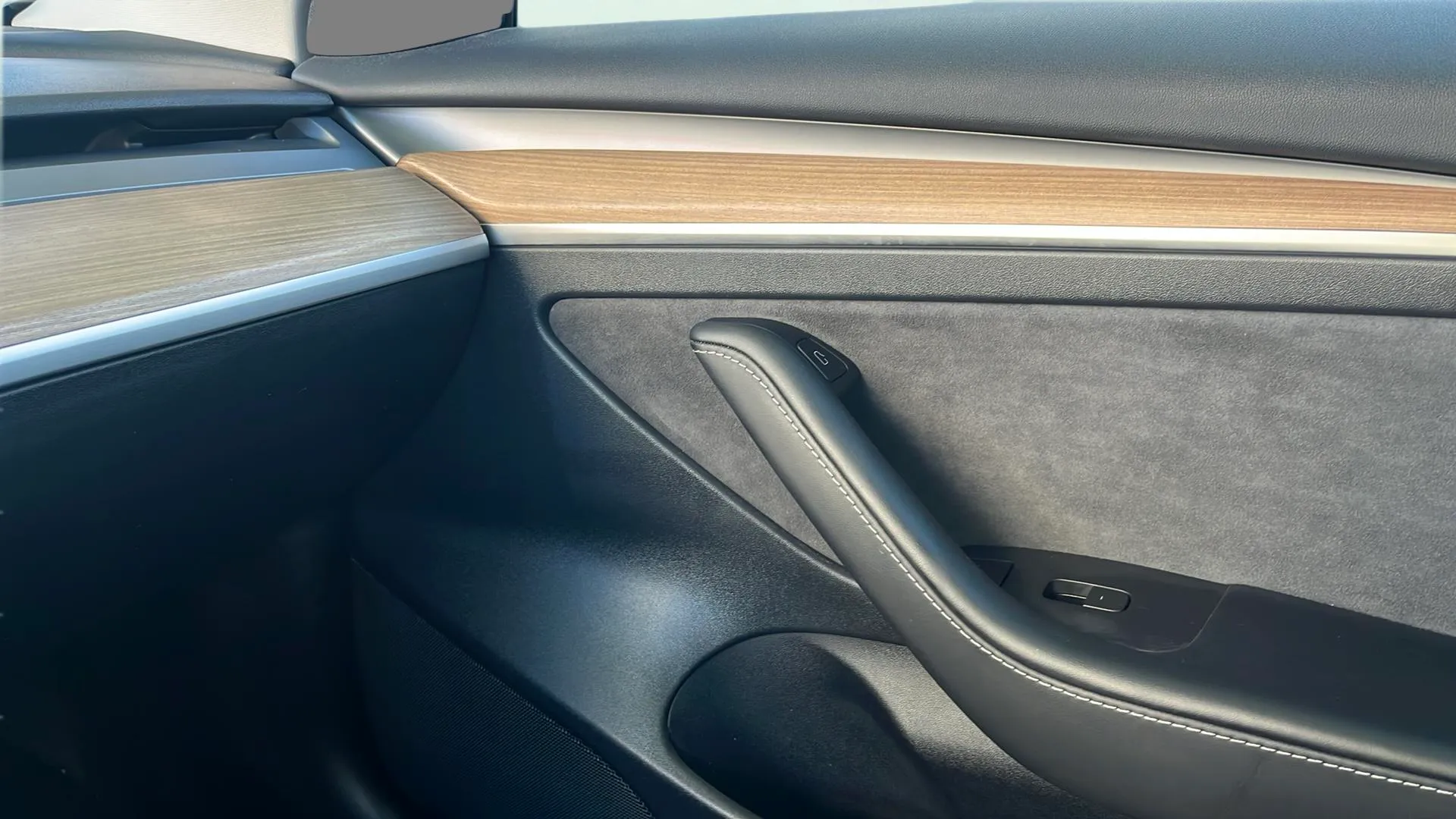 Tesla Model 3 Gran Autonomía RWD - foto 19