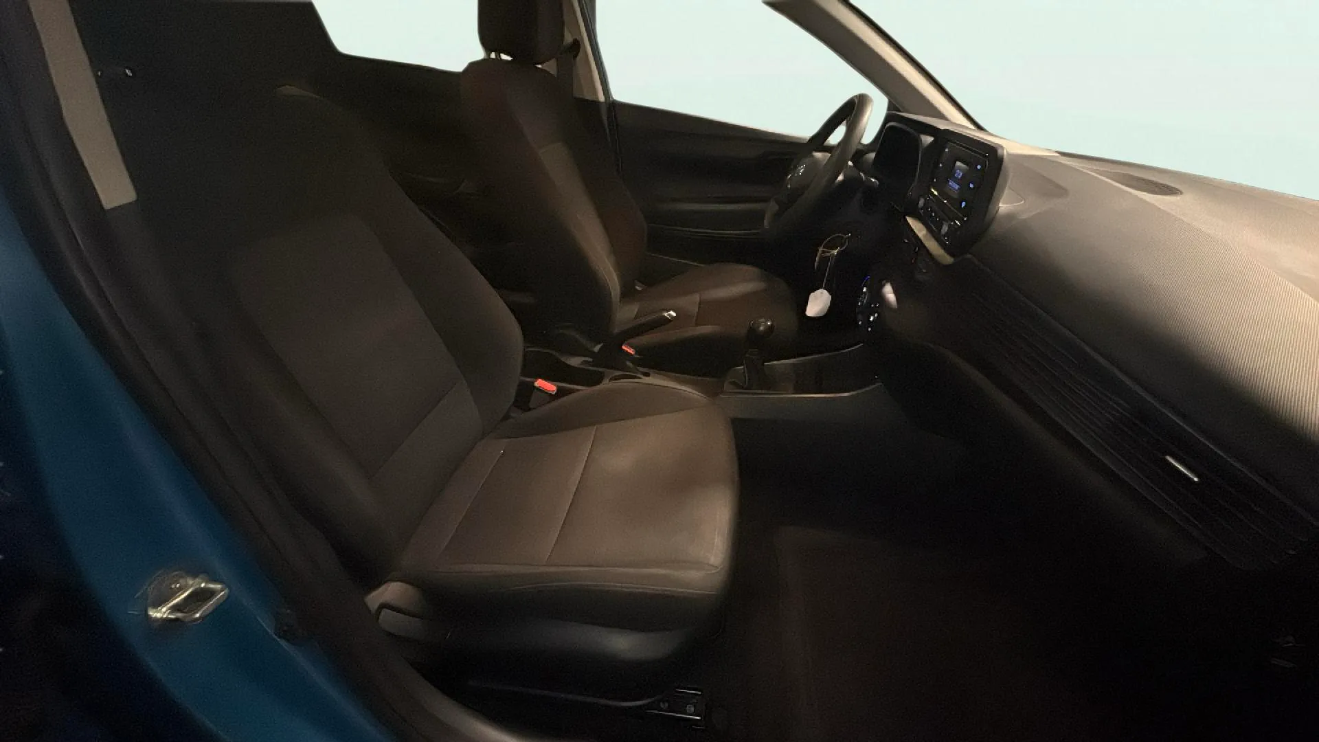 Hyundai i20 1.2 MPI Essence - foto 11