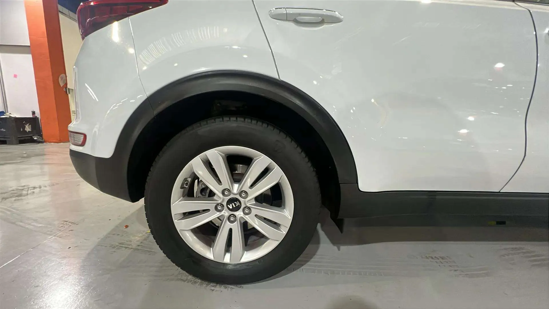 Kia Sportage 1.6 GDi Business 4x2 - foto 20