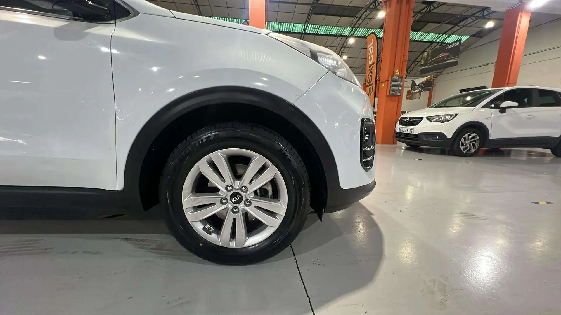 Kia Sportage 1.6 GDi Business 4x2 - foto 19