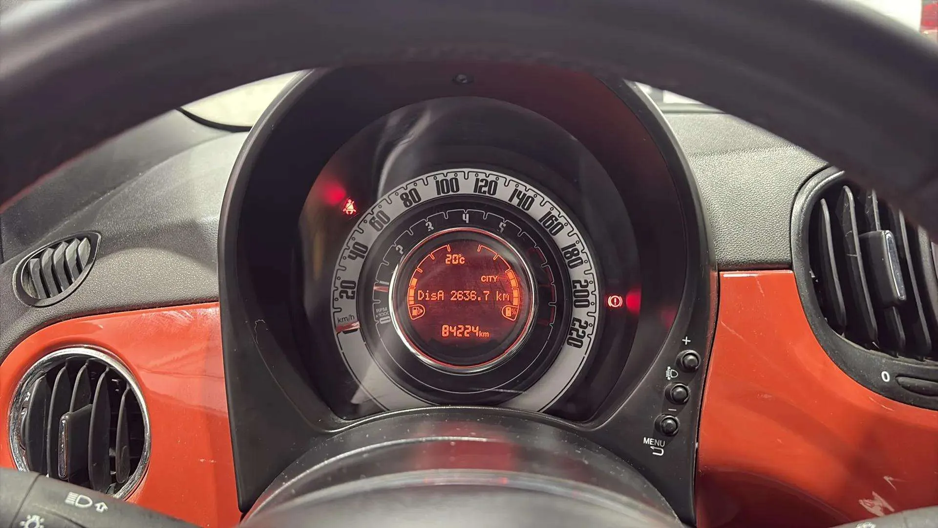 Fiat 500 Club 1.0 Hybrid - foto 10