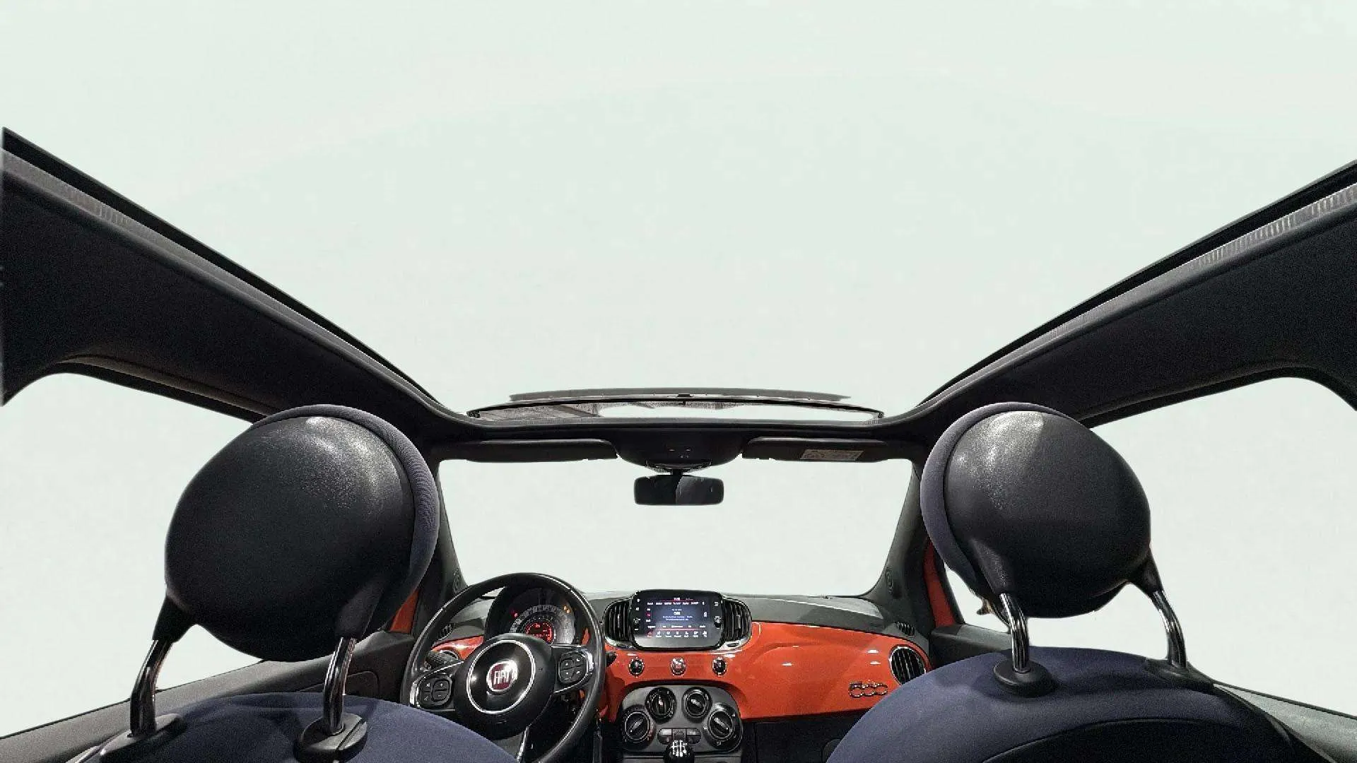 Fiat 500 Club 1.0 Hybrid - foto 15