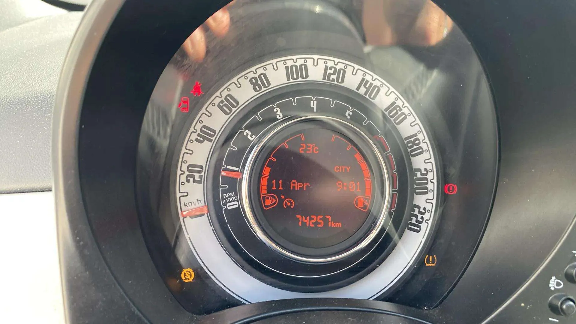 Fiat 500 Club 1.0 Hybrid - foto 14