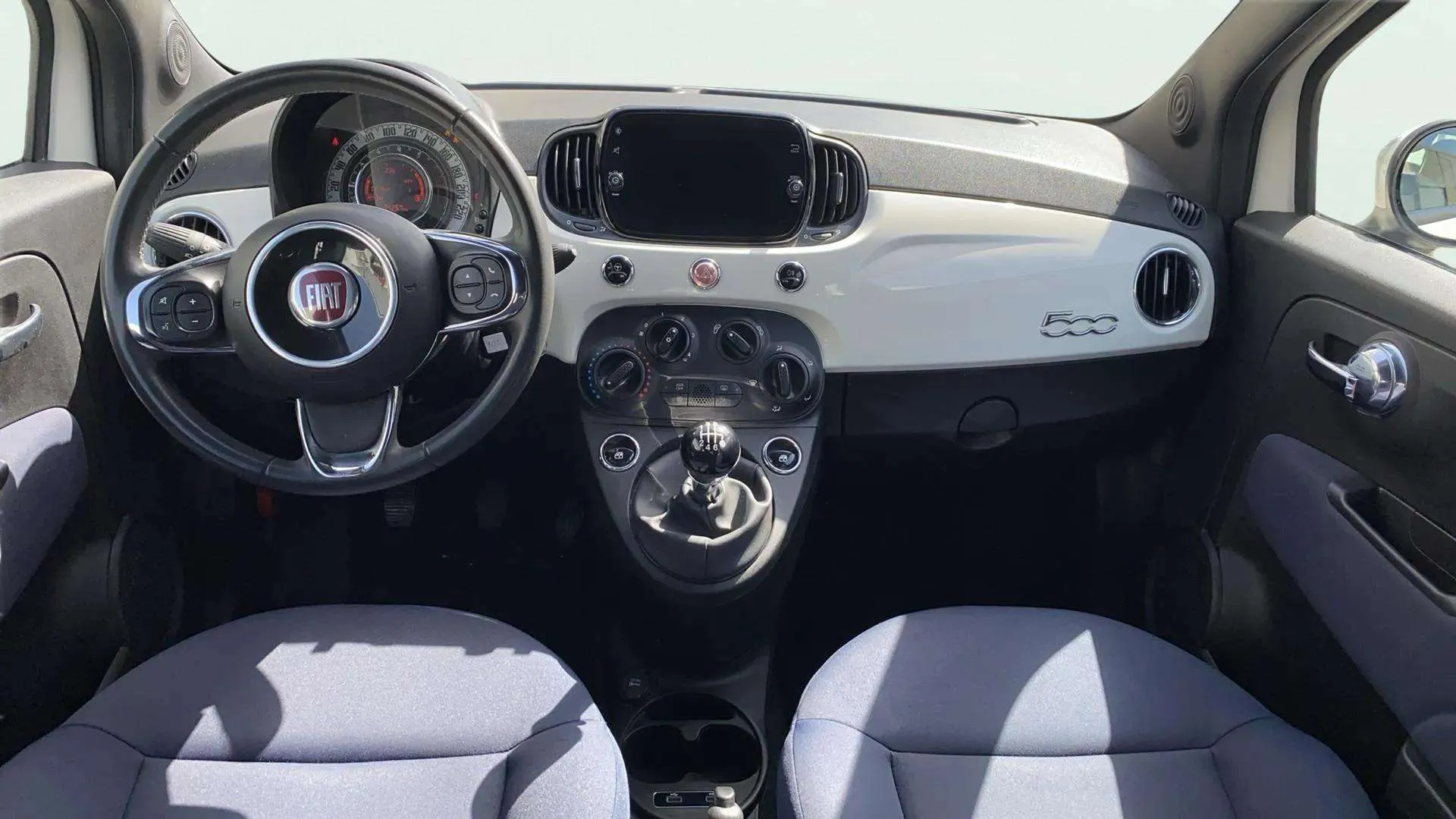 Fiat 500 Club 1.0 Hybrid - foto 11