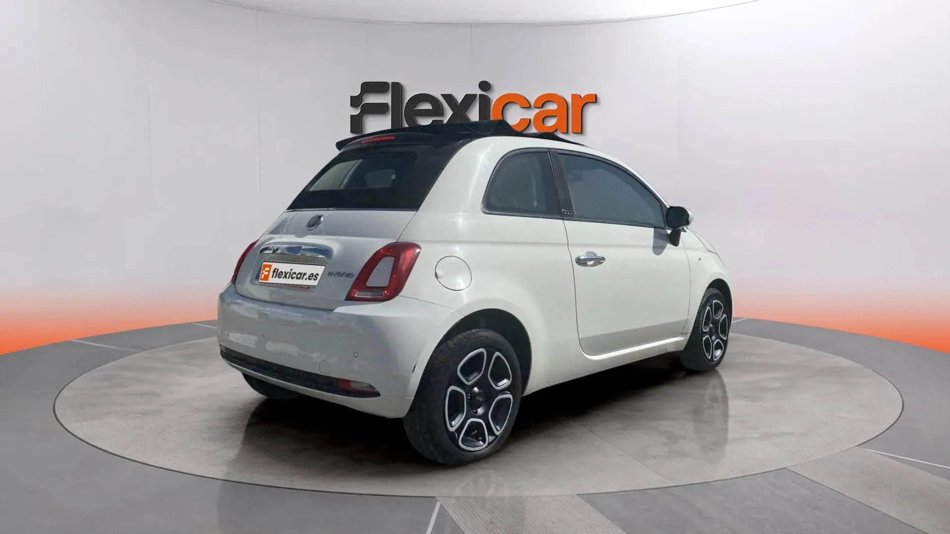 Fiat 500 Club 1.0 Hybrid - foto 7
