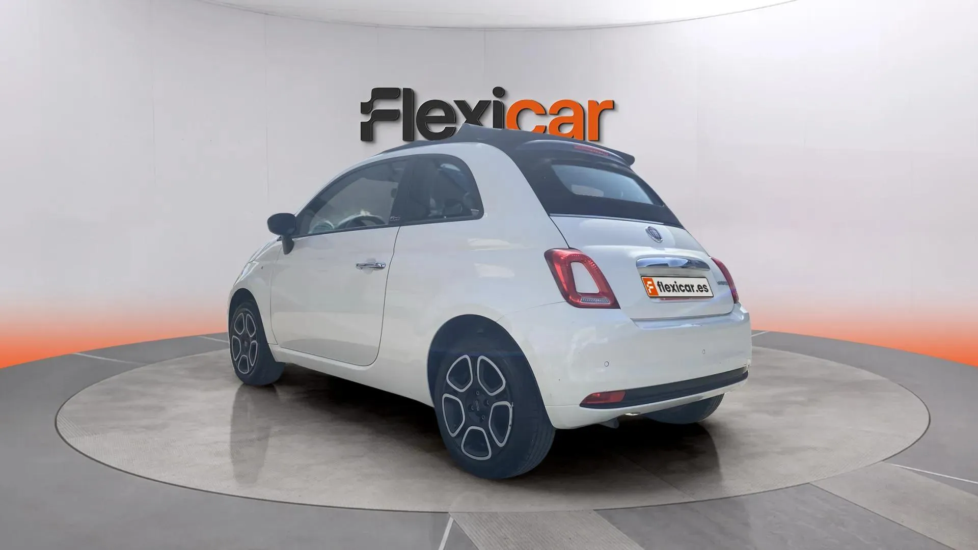 Fiat 500 Club 1.0 Hybrid - foto 5