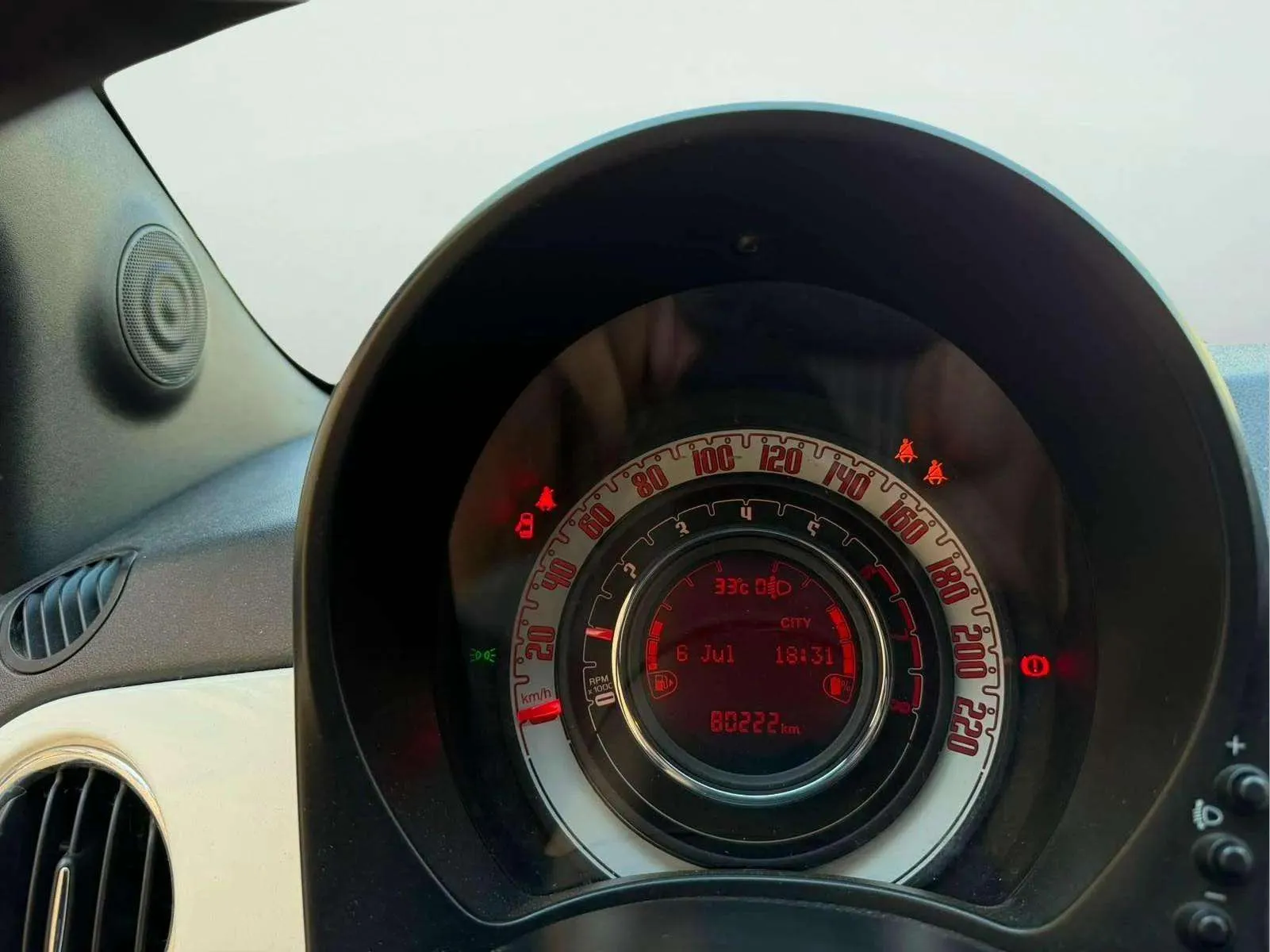 Fiat 500 Club 1.0 Hybrid - foto 17