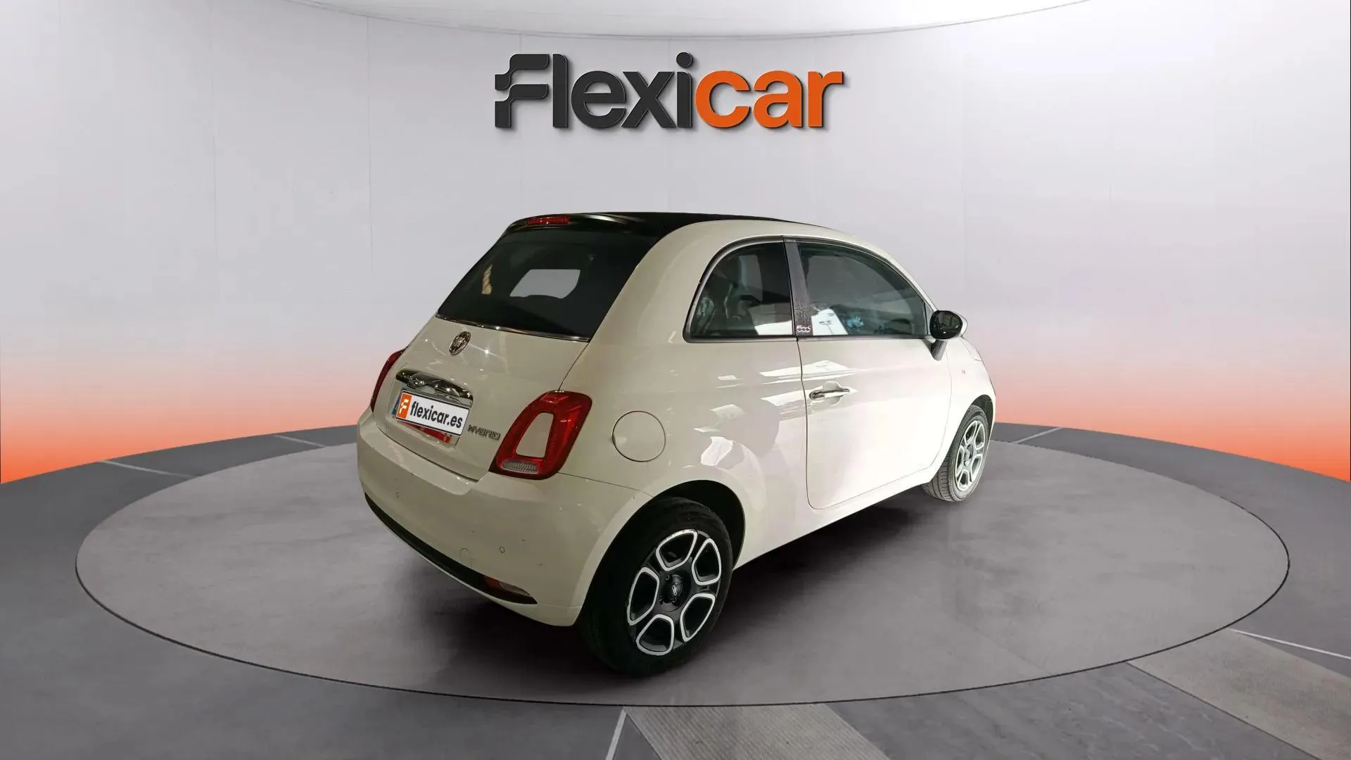 Fiat 500 Club 1.0 Hybrid - foto 7