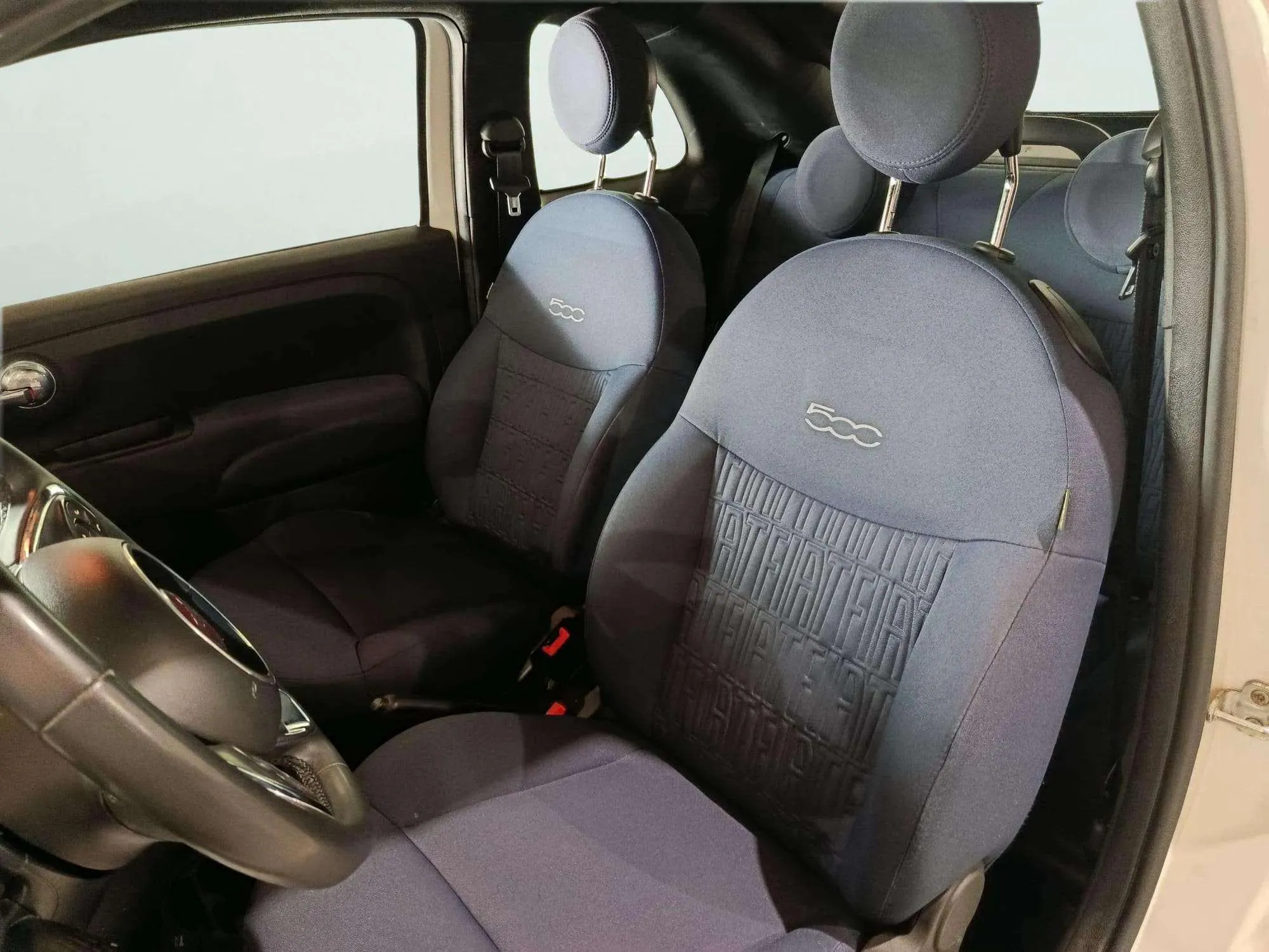 Fiat 500 Club 1.0 Hybrid - foto 13