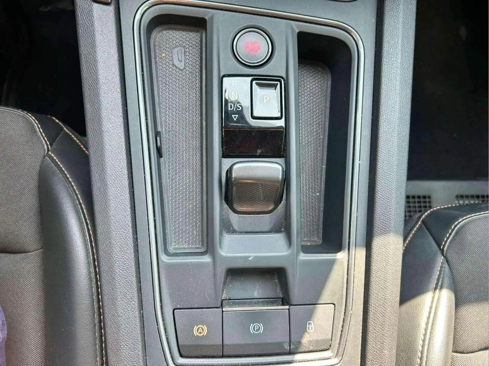 Cupra Formentor 1.5 TSI DSG - foto 19