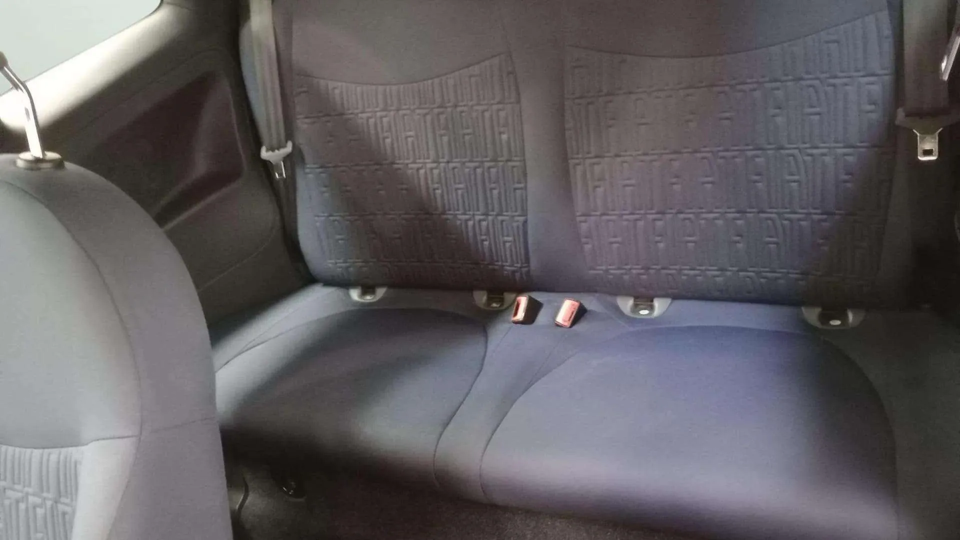 Fiat 500 Club 1.0 Hybrid - foto 10