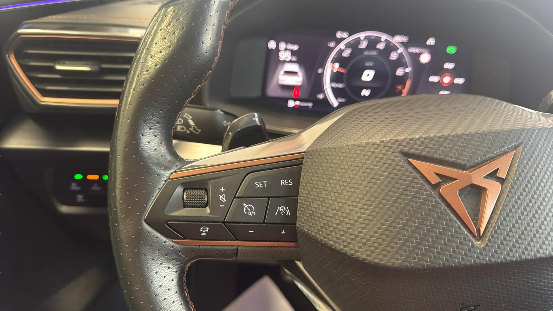 Cupra Formentor 1.5 TSI DSG - foto 12