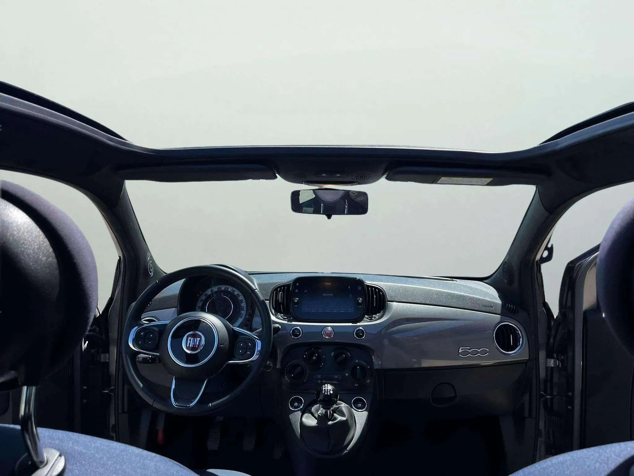 Fiat 500 Club 1.0 Hybrid - foto 9