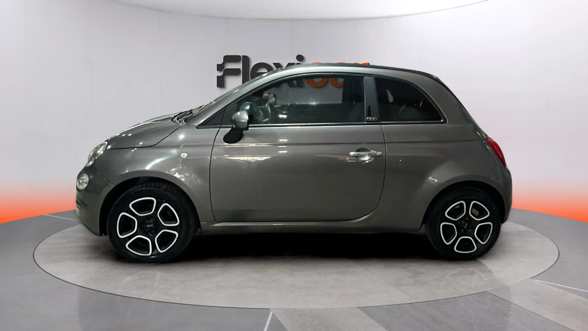 Fiat 500 Club 1.0 Hybrid - foto 4