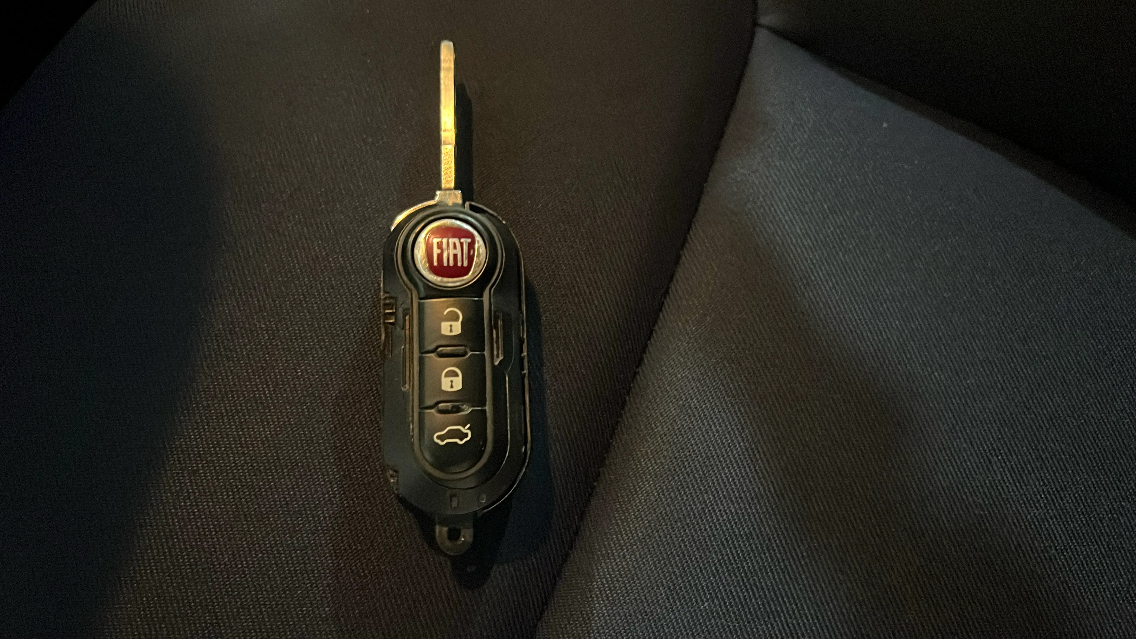 Fiat 500 Club 1.0 Hybrid - foto 17