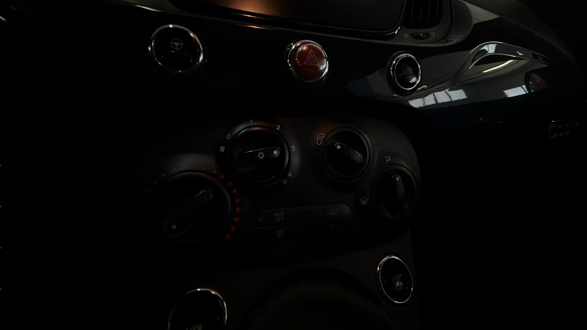 Fiat 500 Club 1.0 Hybrid - foto 19