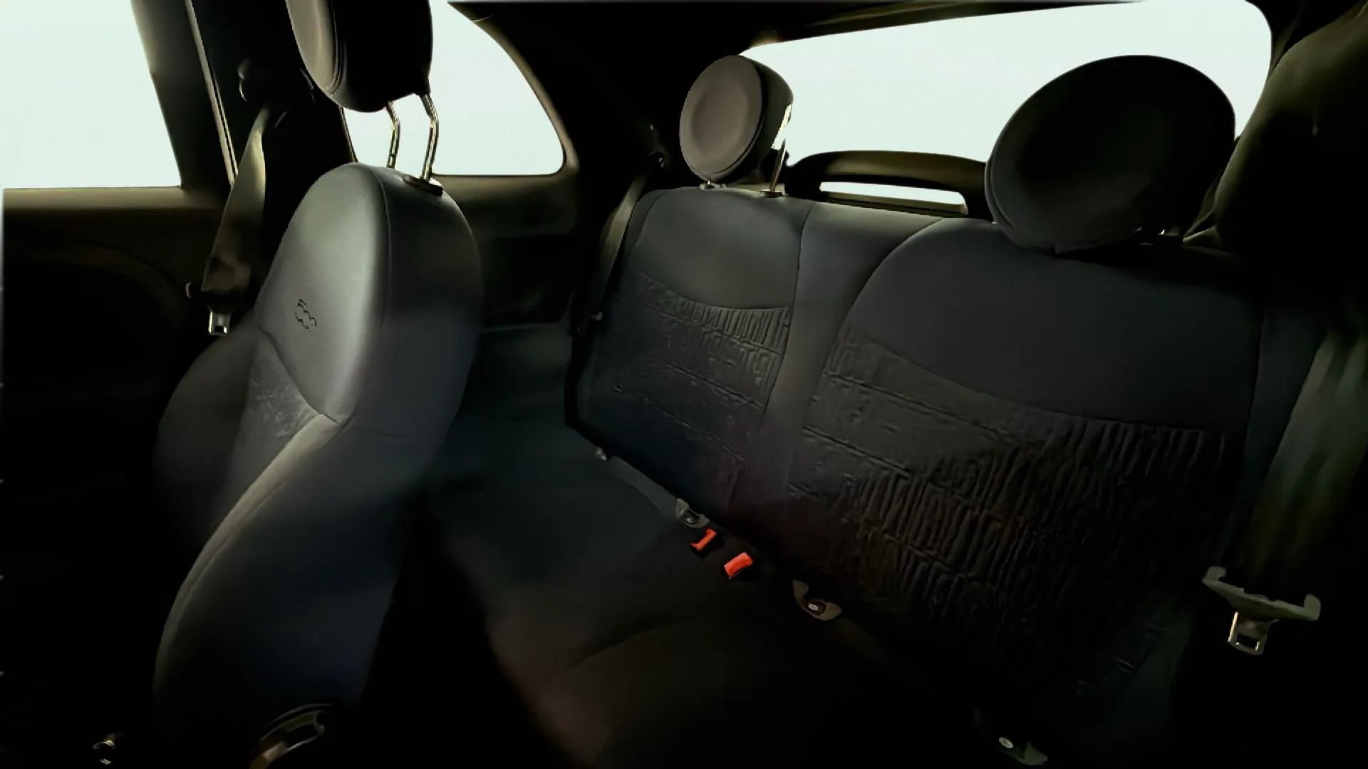 Fiat 500 Club 1.0 Hybrid - foto 13