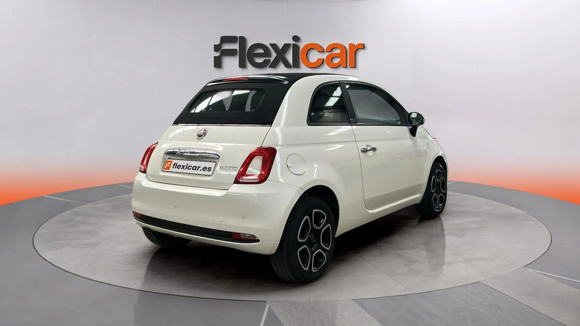 Fiat 500 Club 1.0 Hybrid - foto 7