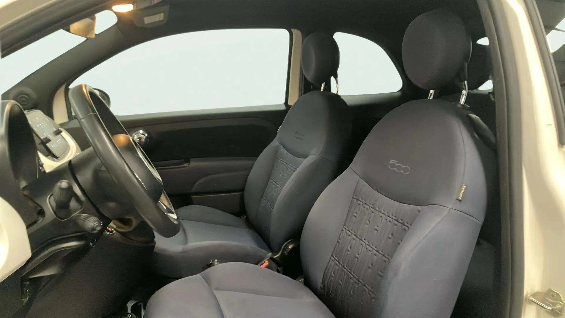Fiat 500 Club 1.0 Hybrid - foto 12