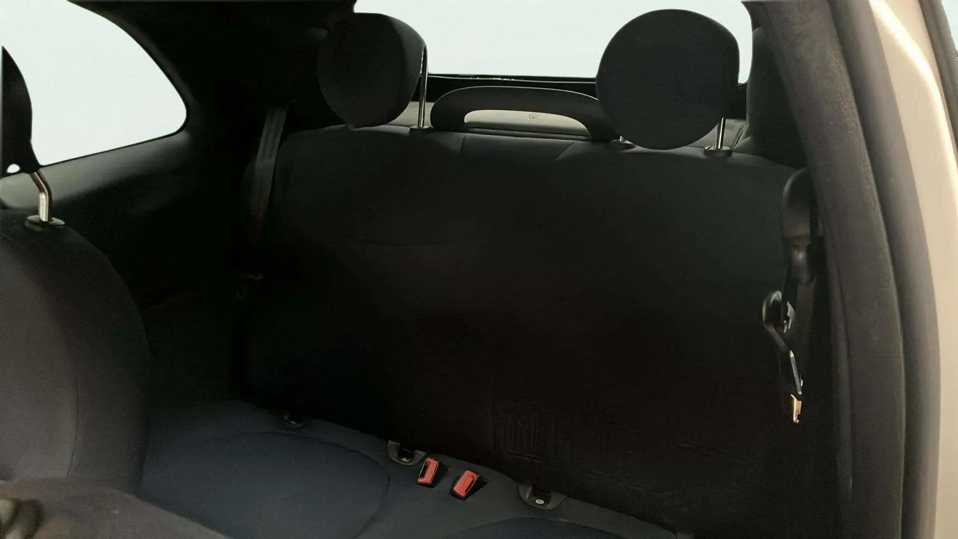 Fiat 500 Club 1.0 Hybrid - foto 13