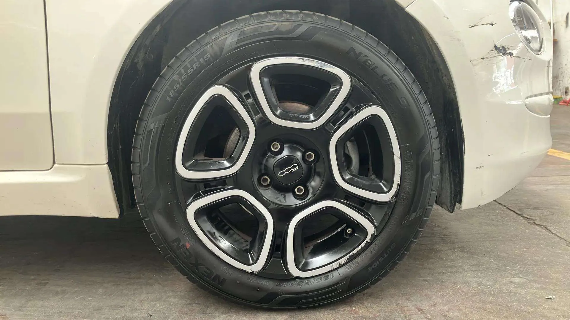 Fiat 500 Club 1.0 Hybrid - foto 22