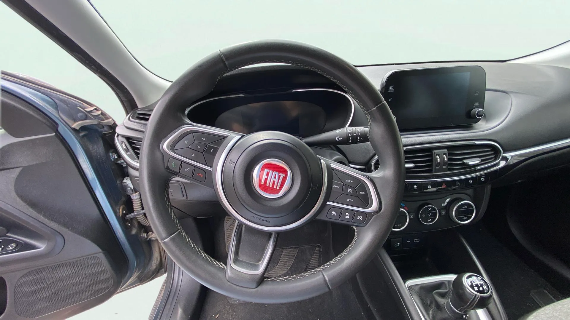 Fiat Tipo 1.0 - foto 17