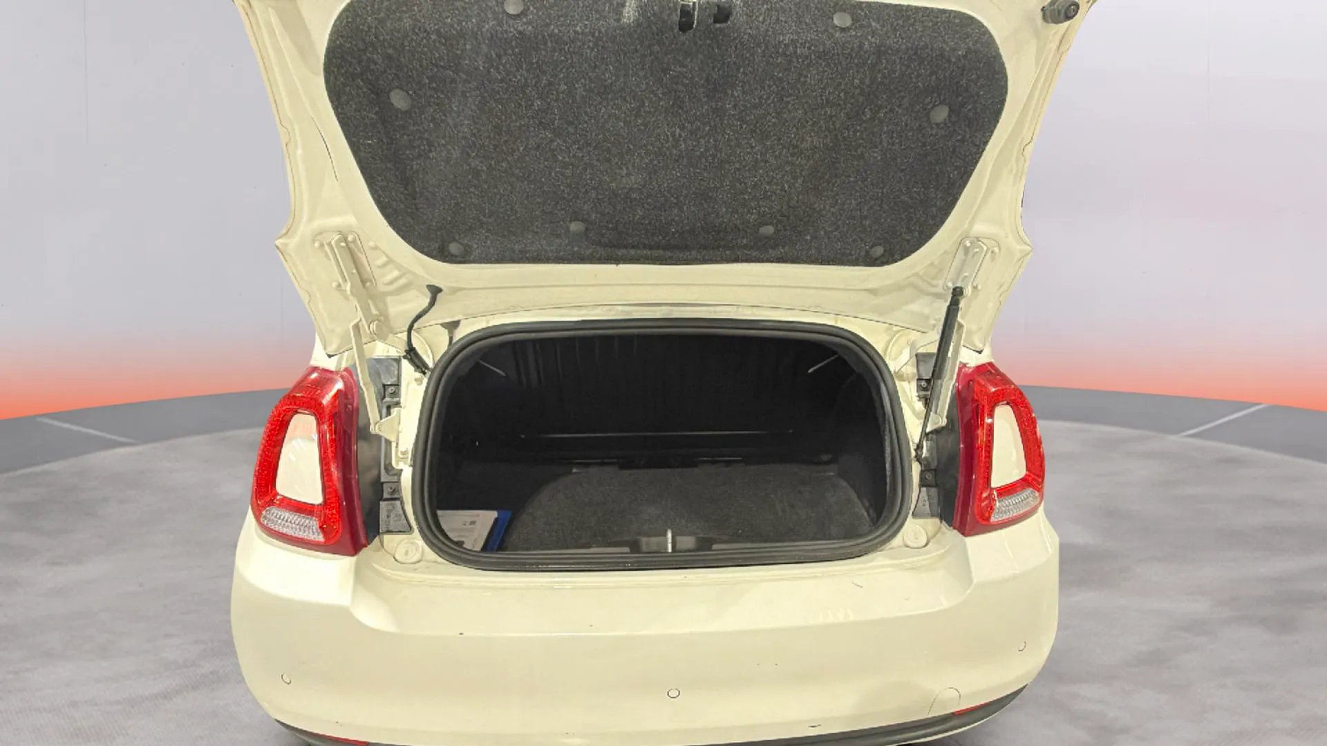 Fiat 500 Club 1.0 Hybrid - foto 18