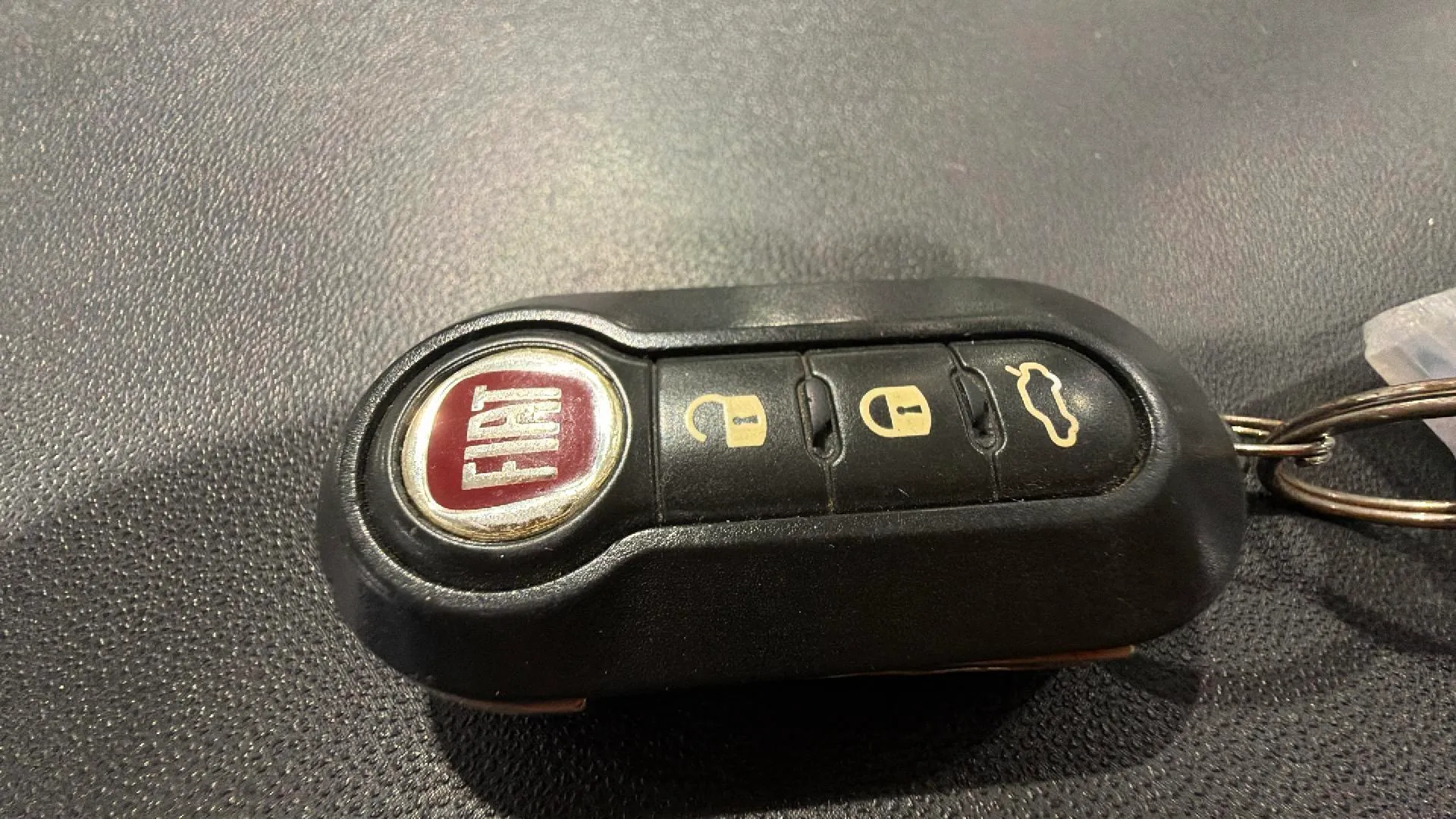 Fiat 500 Club 1.0 Hybrid - foto 14