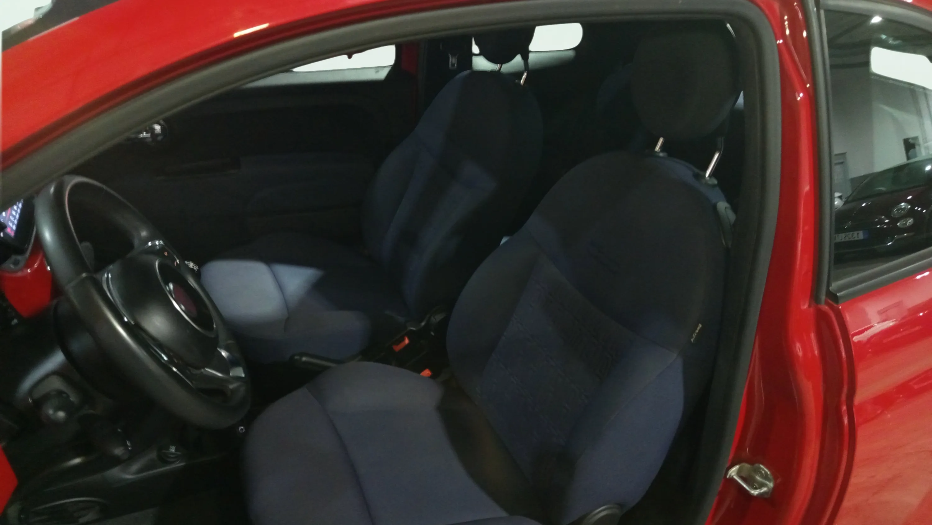 Fiat 500 Club 1.0 Hybrid - foto 29