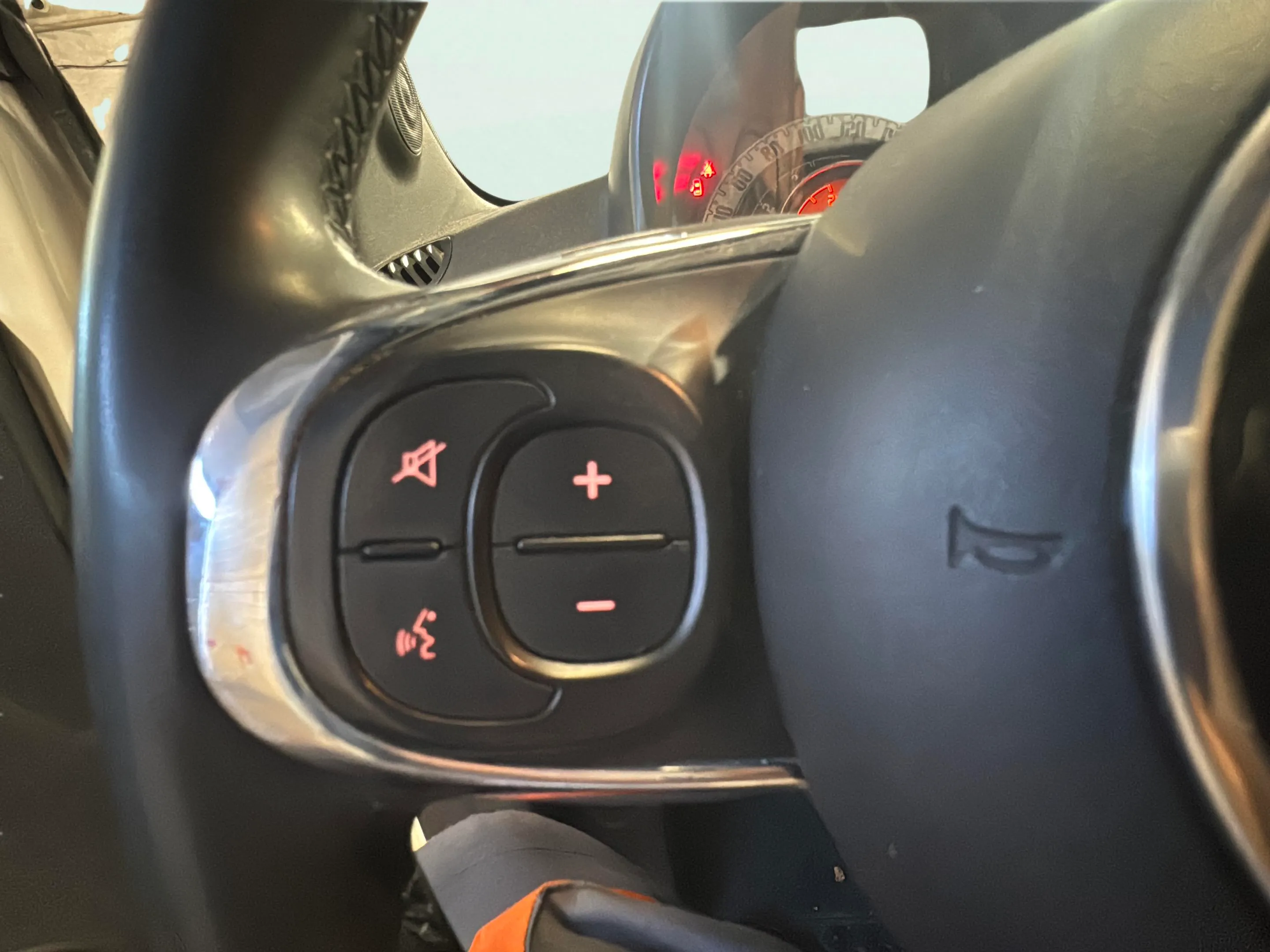 Fiat 500 Club 1.0 Hybrid - foto 20
