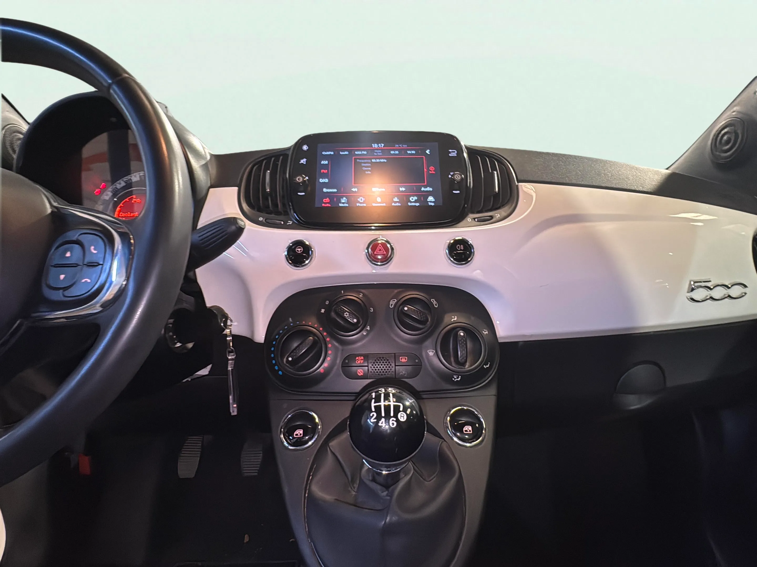 Fiat 500 Club 1.0 Hybrid - foto 12