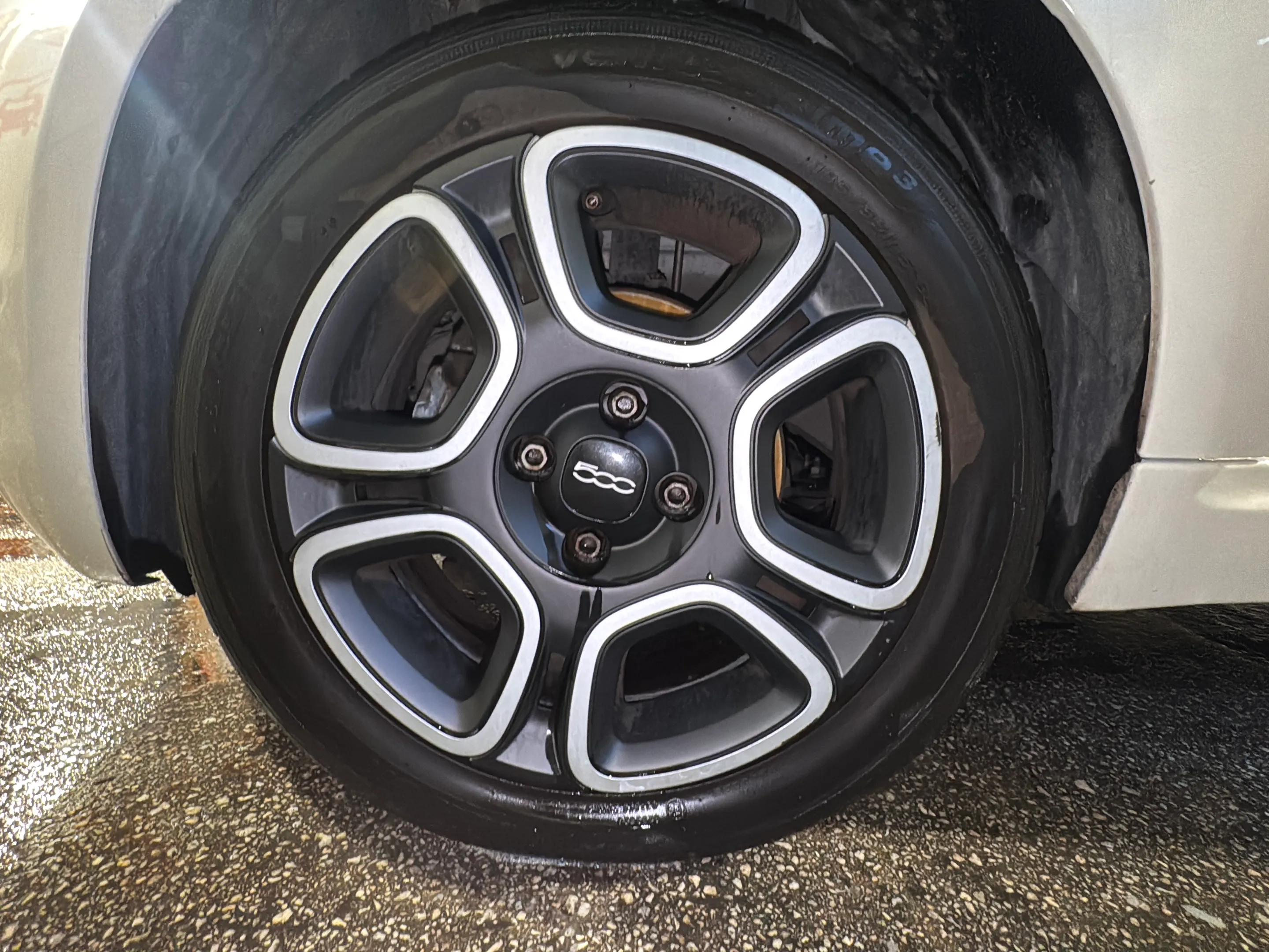 Fiat 500 Club 1.0 Hybrid - foto 18