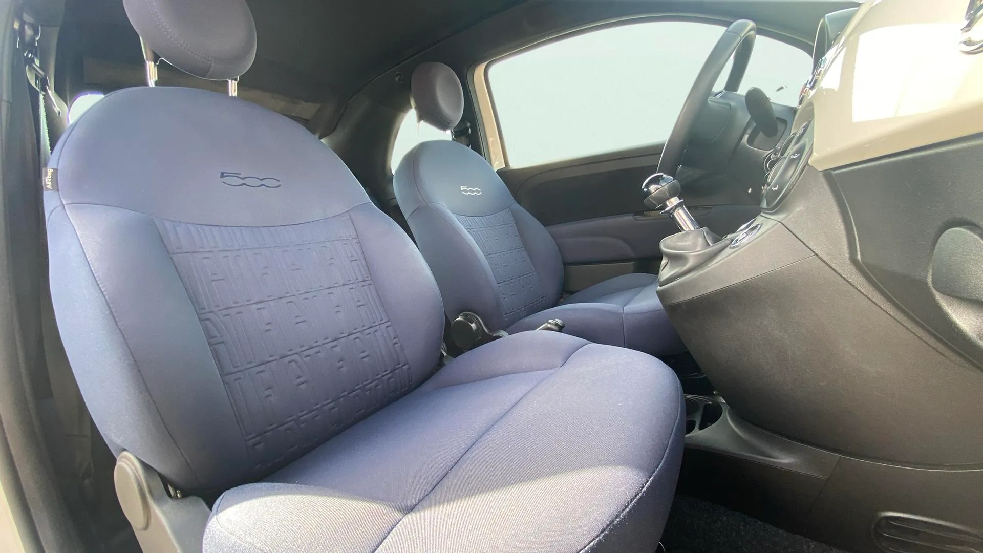 Fiat 500 Club 1.0 Hybrid - foto 13