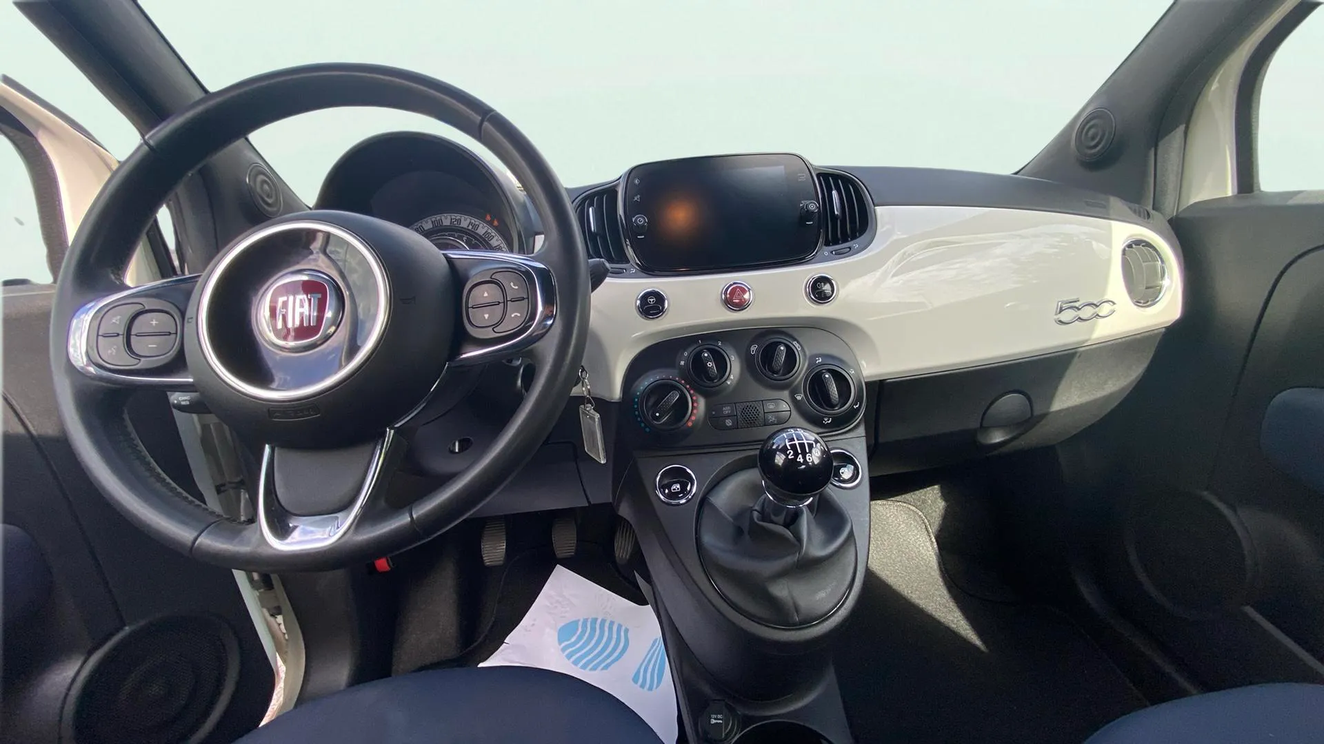 Fiat 500 Club 1.0 Hybrid - foto 9