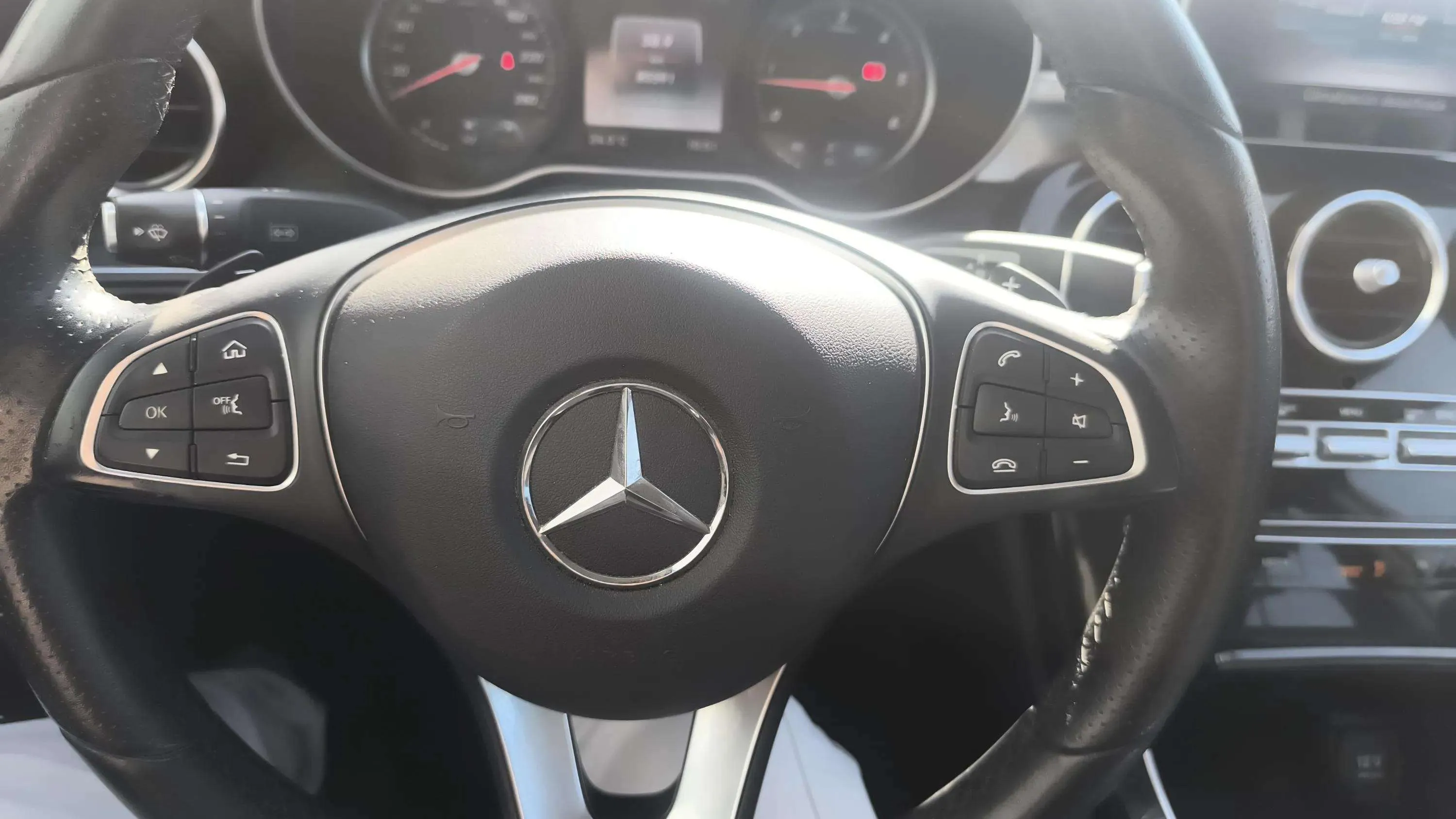 Mercedes-Benz Clase C C 220 d - foto 21
