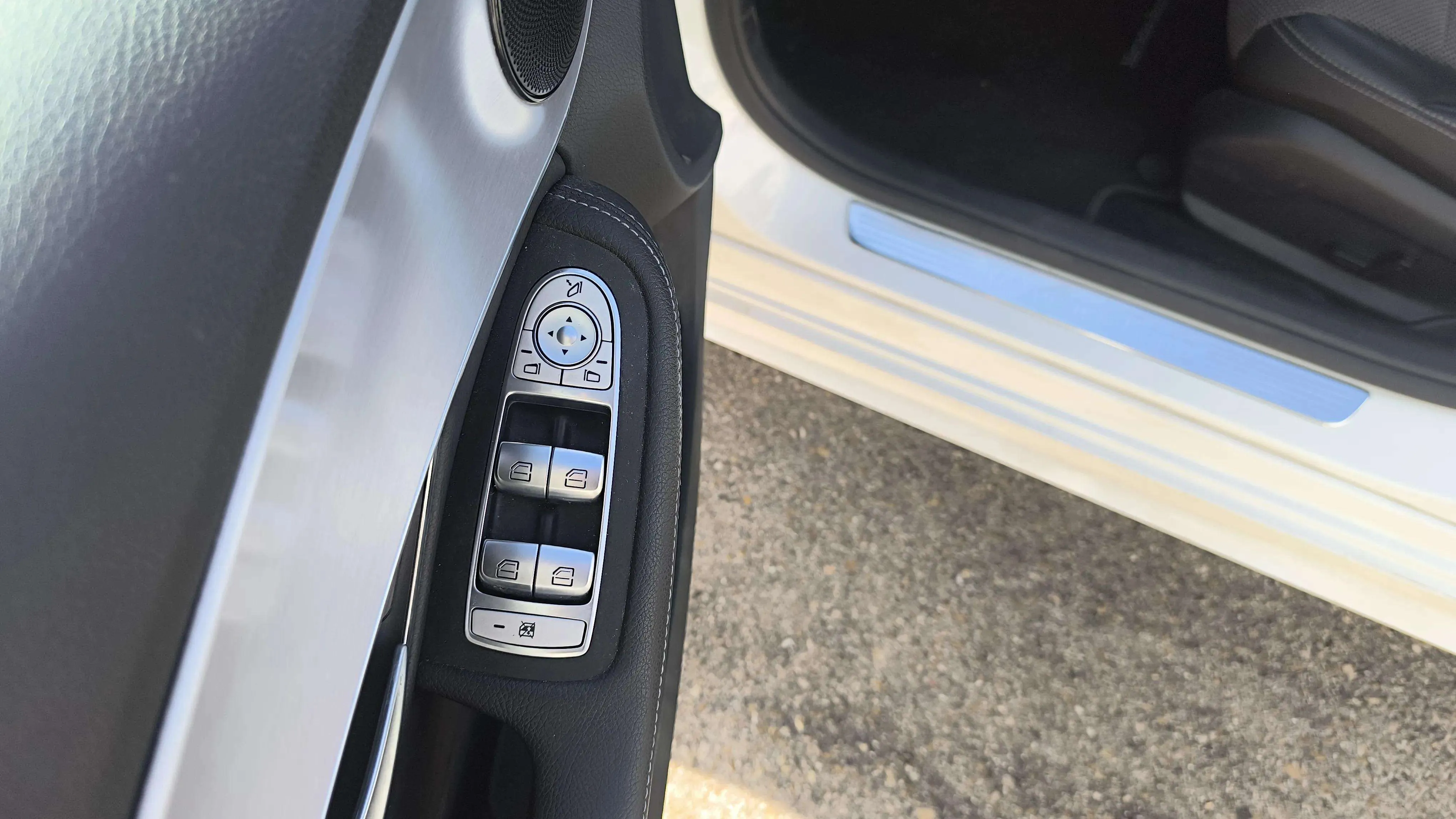 Mercedes-Benz Clase C C 220 d - foto 18