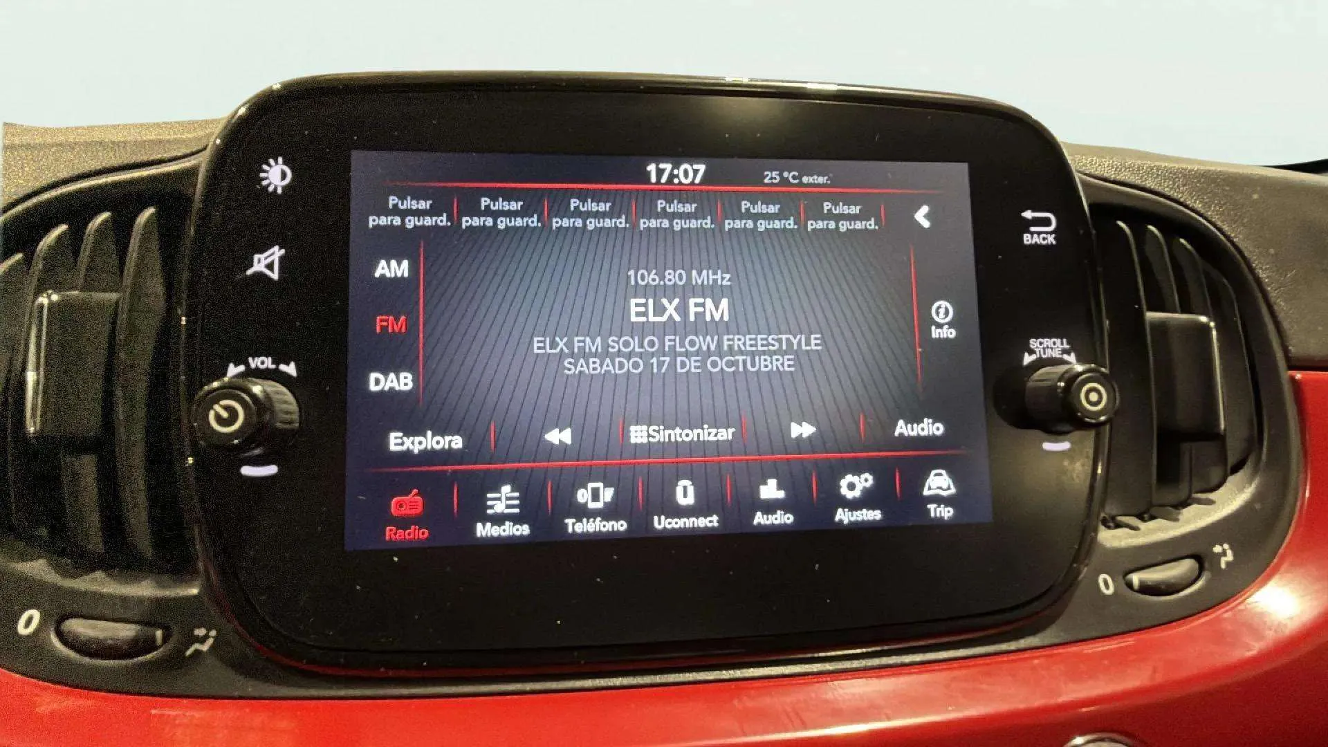 Fiat 500 Club 1.0 Hybrid - foto 14