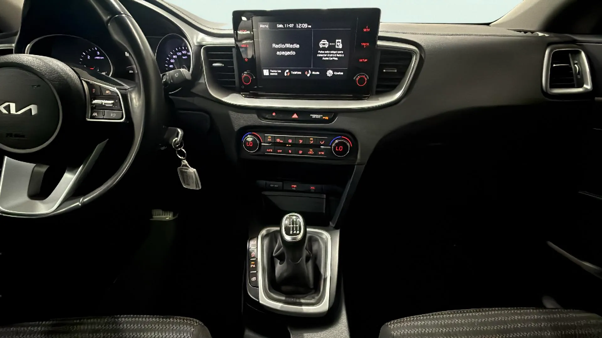 Kia Ceed 1.6 MHEV iMT Drive - foto 17
