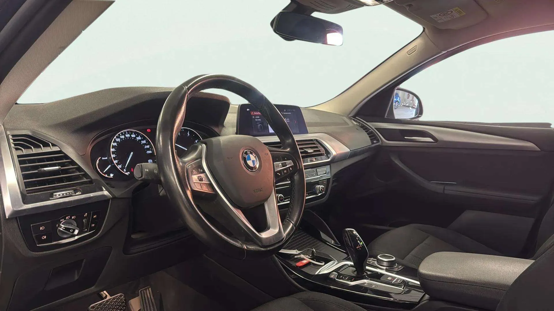 BMW X4 xDrive20d - foto 12
